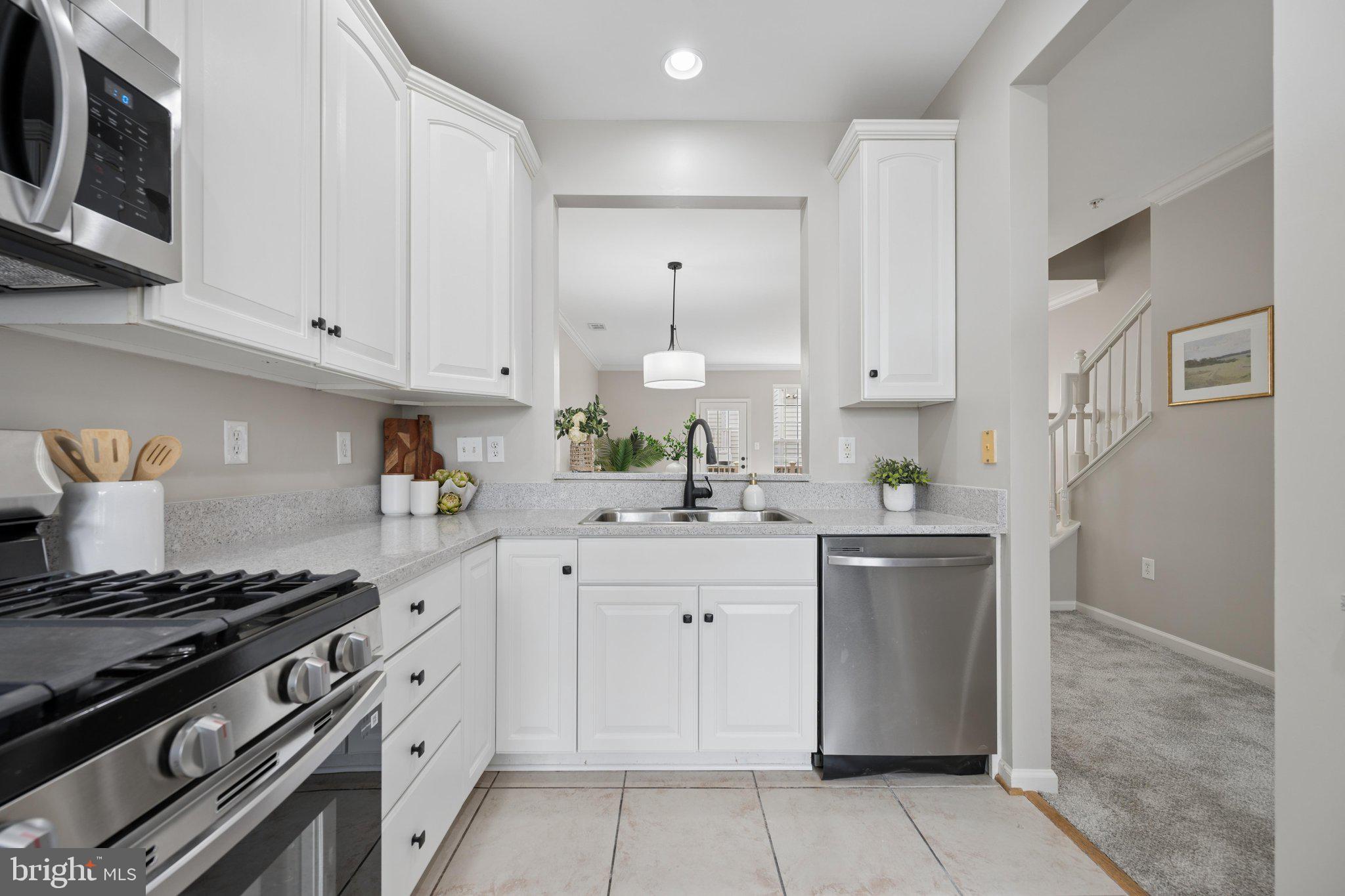 BALLENGER CROSSING CONDO - Residential