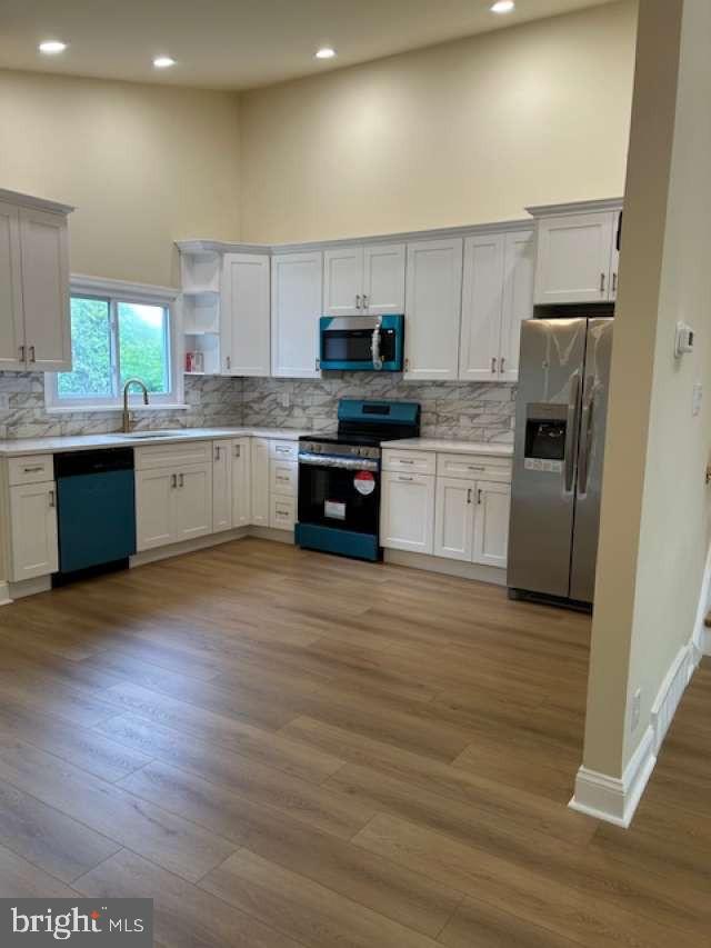 PLYMOUTH HILLS - Residential