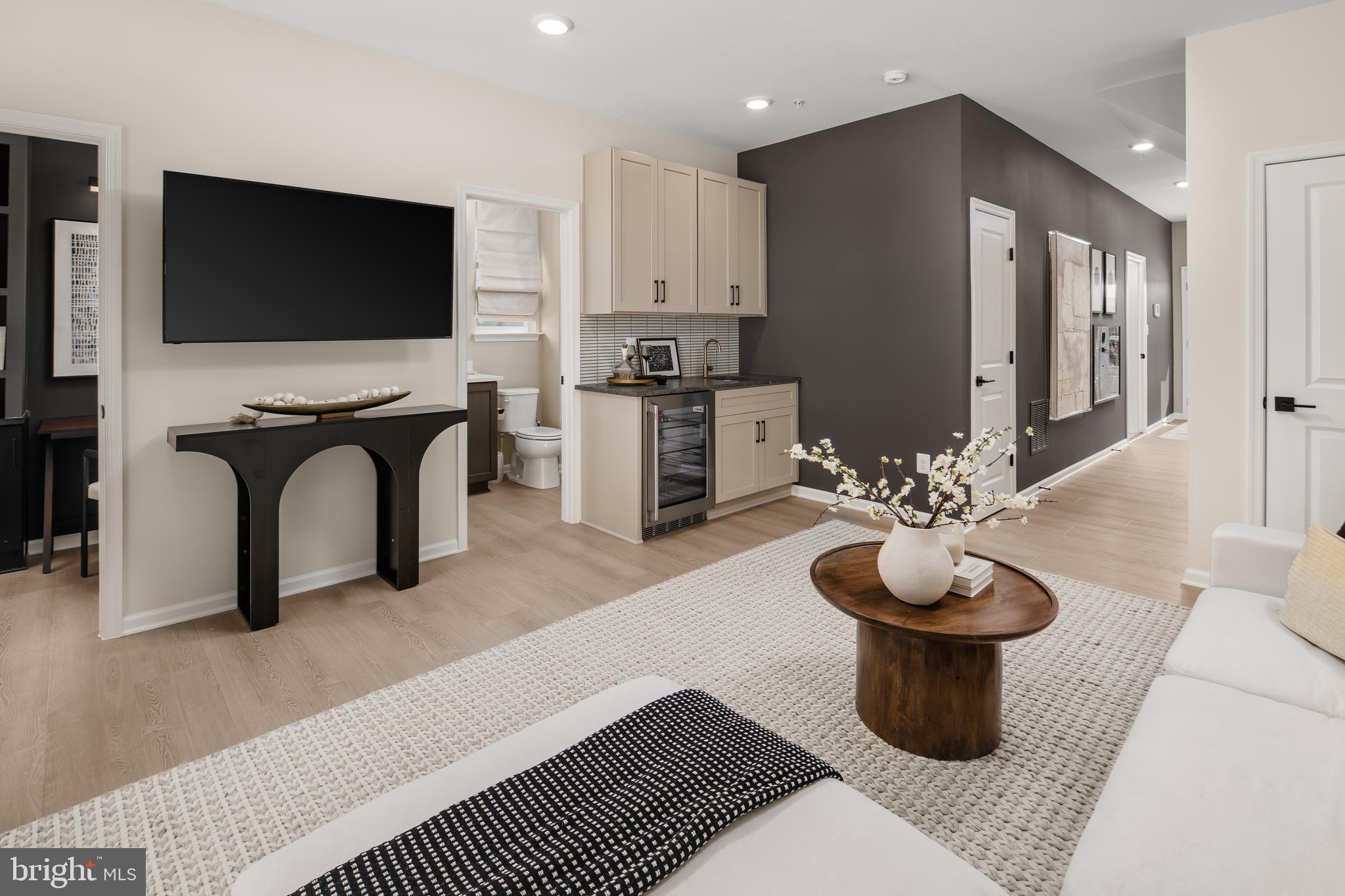 PARK PLACE AT BALLENGER - Residential