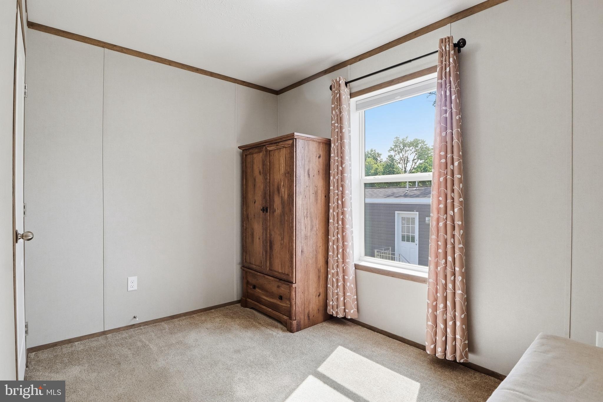 THUNDERBIRD TERRACE - Residential