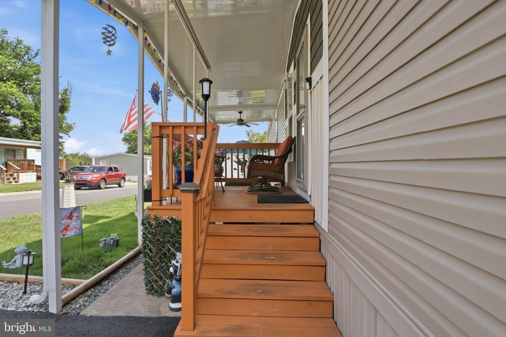 THUNDERBIRD TERRACE - Residential