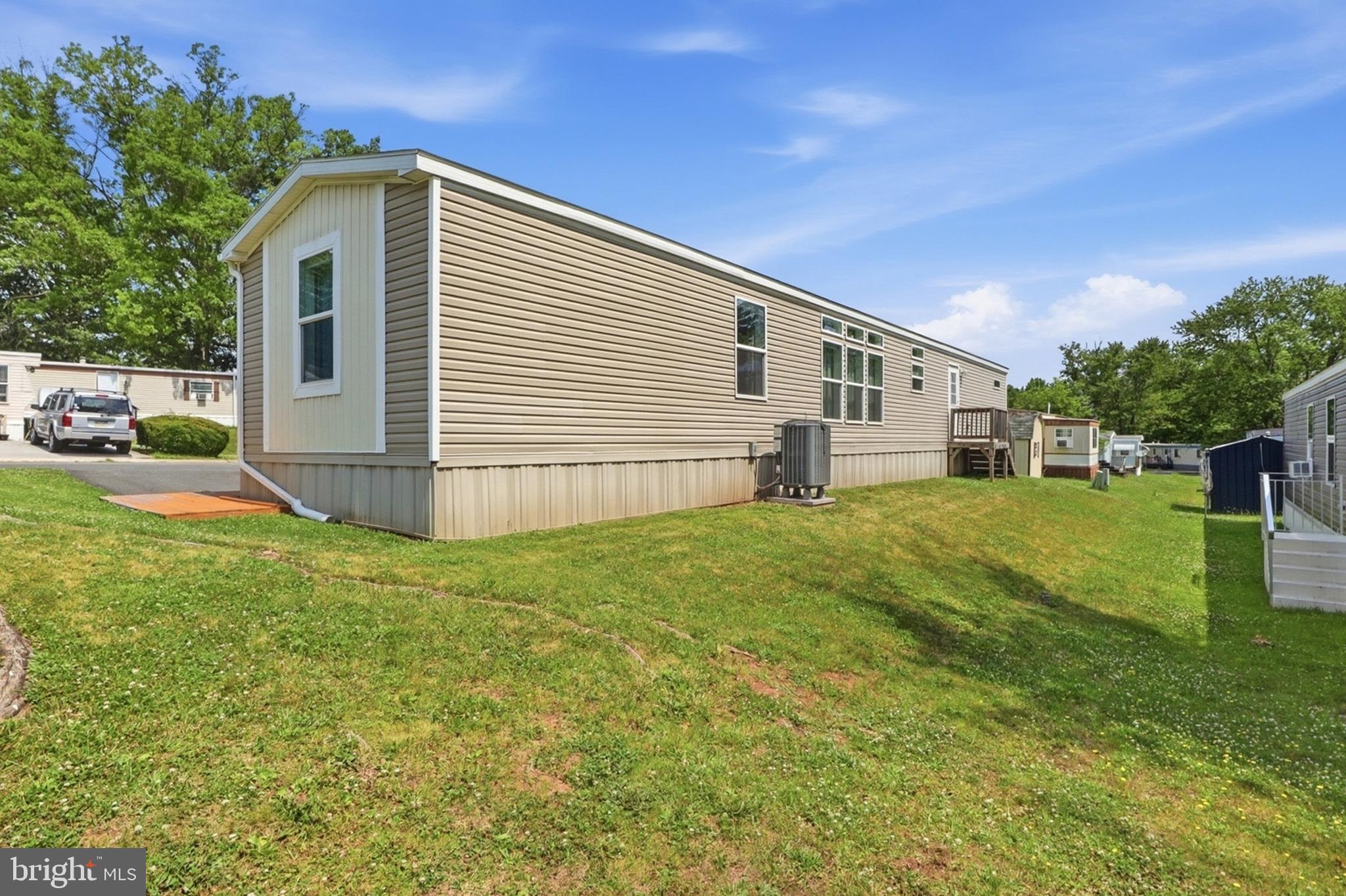 THUNDERBIRD TERRACE - Residential