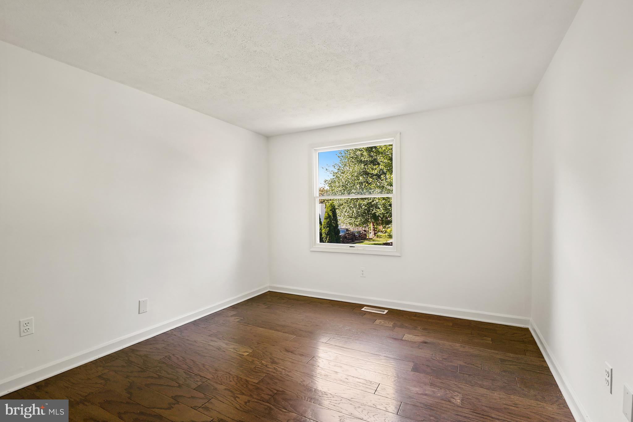EMORY GROVE PARK - Residential