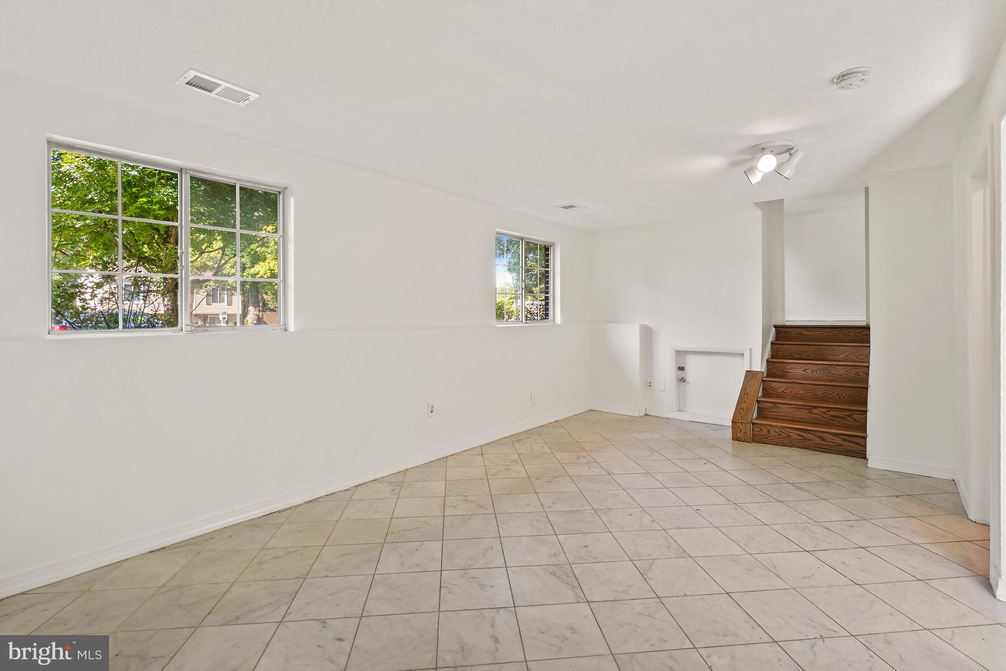 EMORY GROVE PARK - Residential