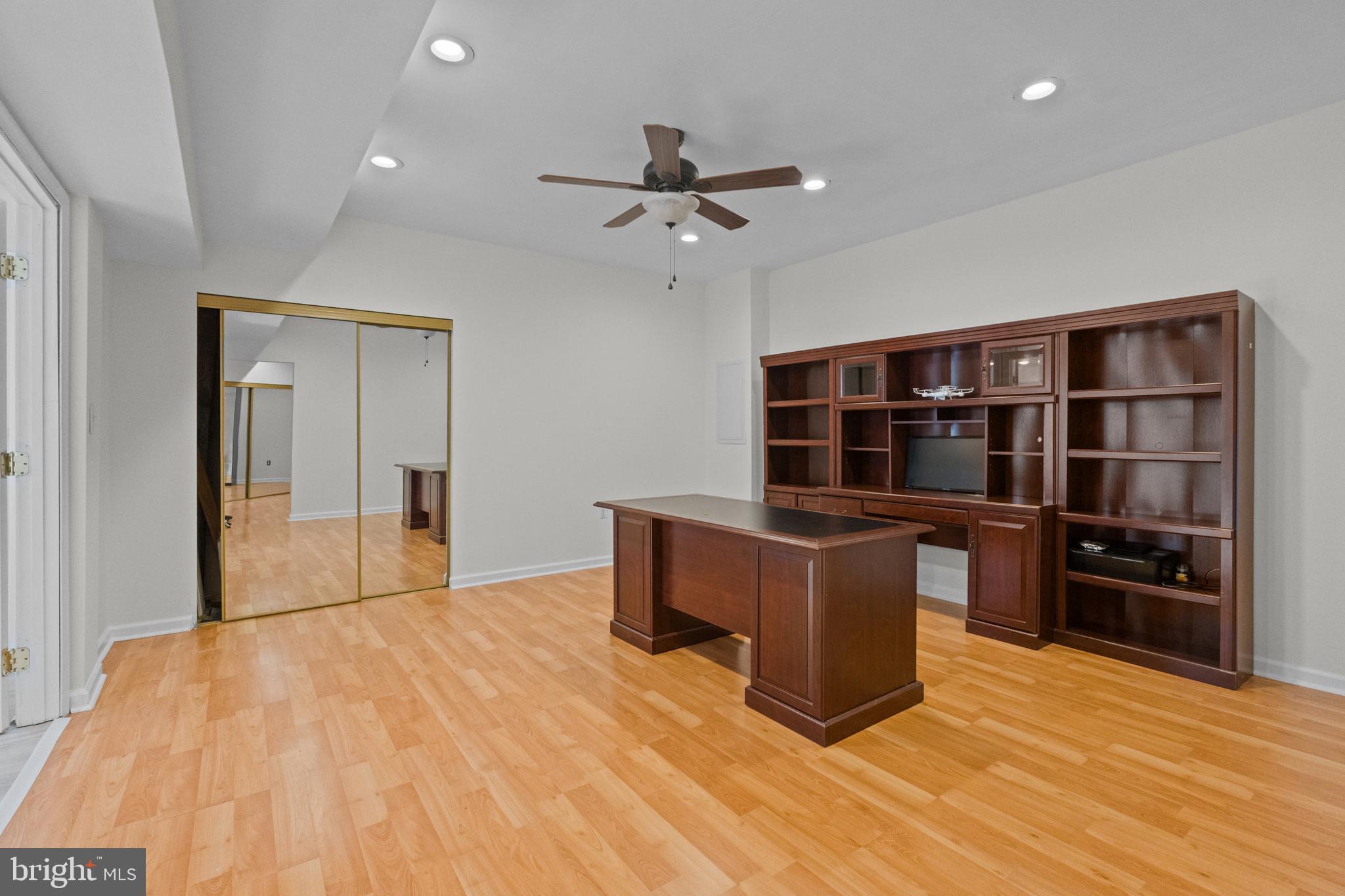 WOODFORDS GRANT - Residential