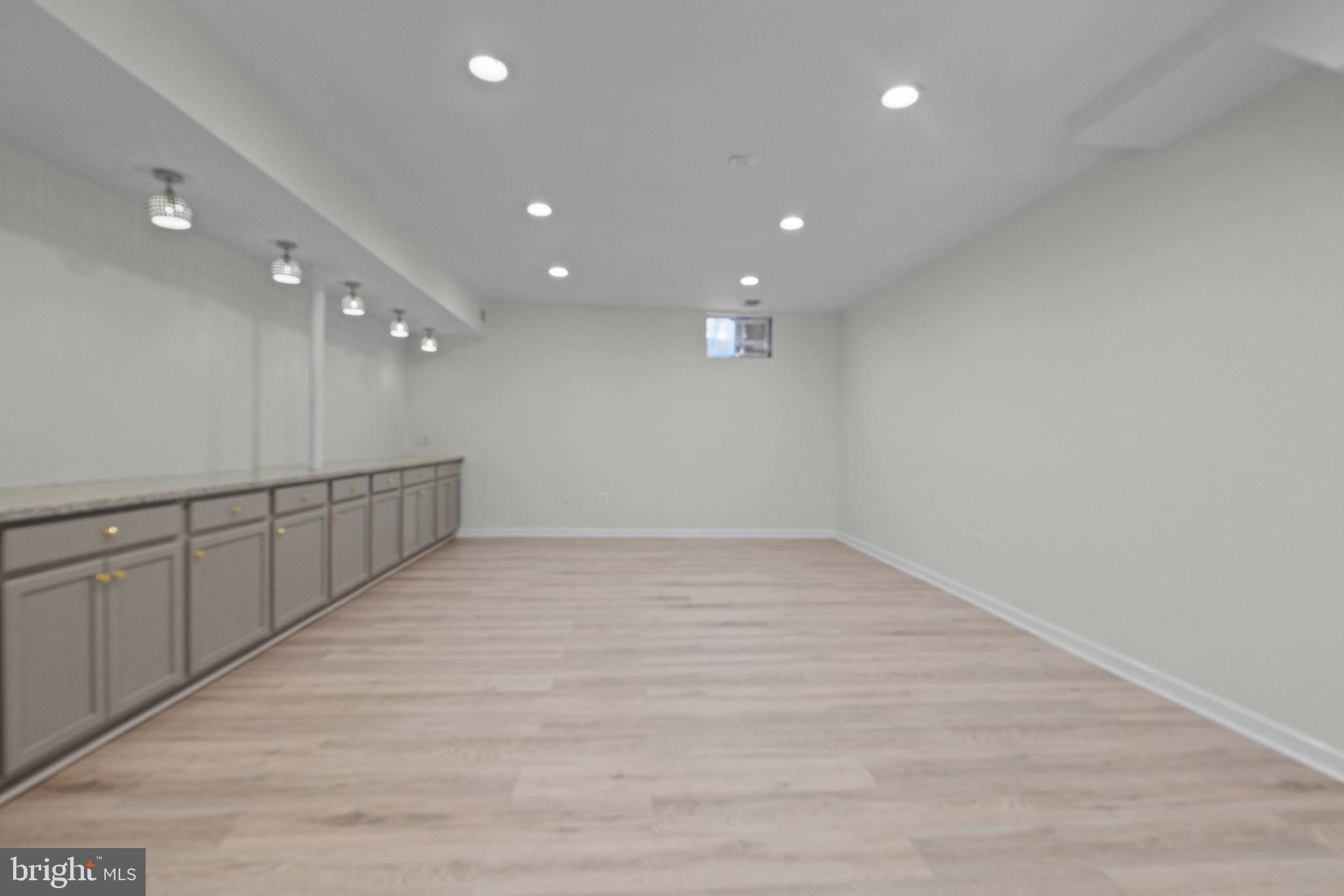 WOODFORDS GRANT - Residential
