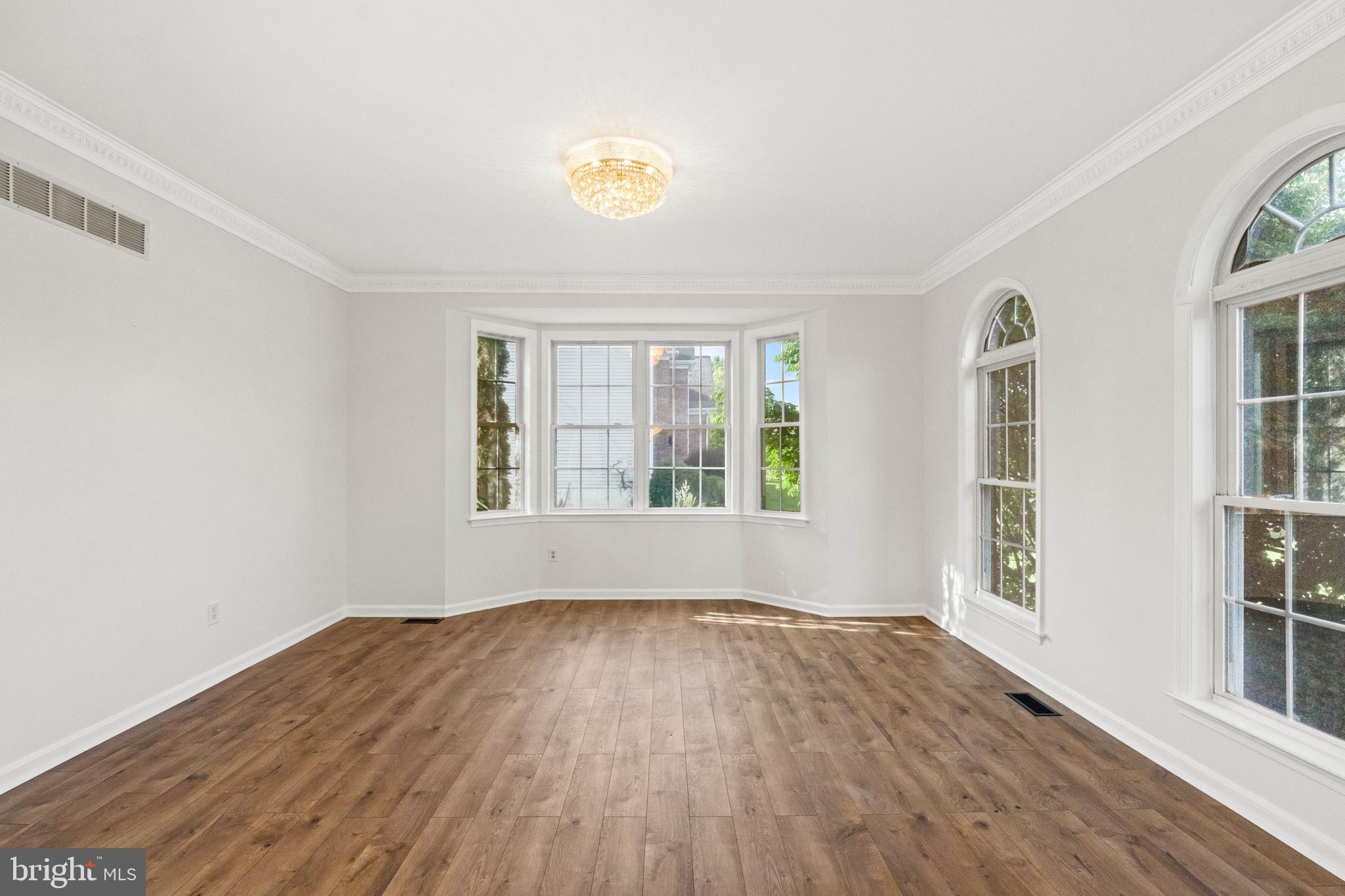 WOODFORDS GRANT - Residential