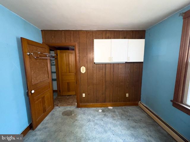 NORTHAMPTON - Residential