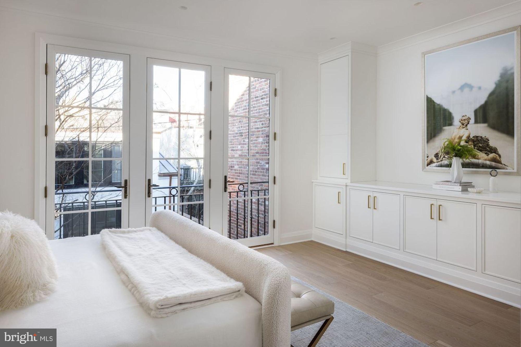 GEORGETOWN - Residential
