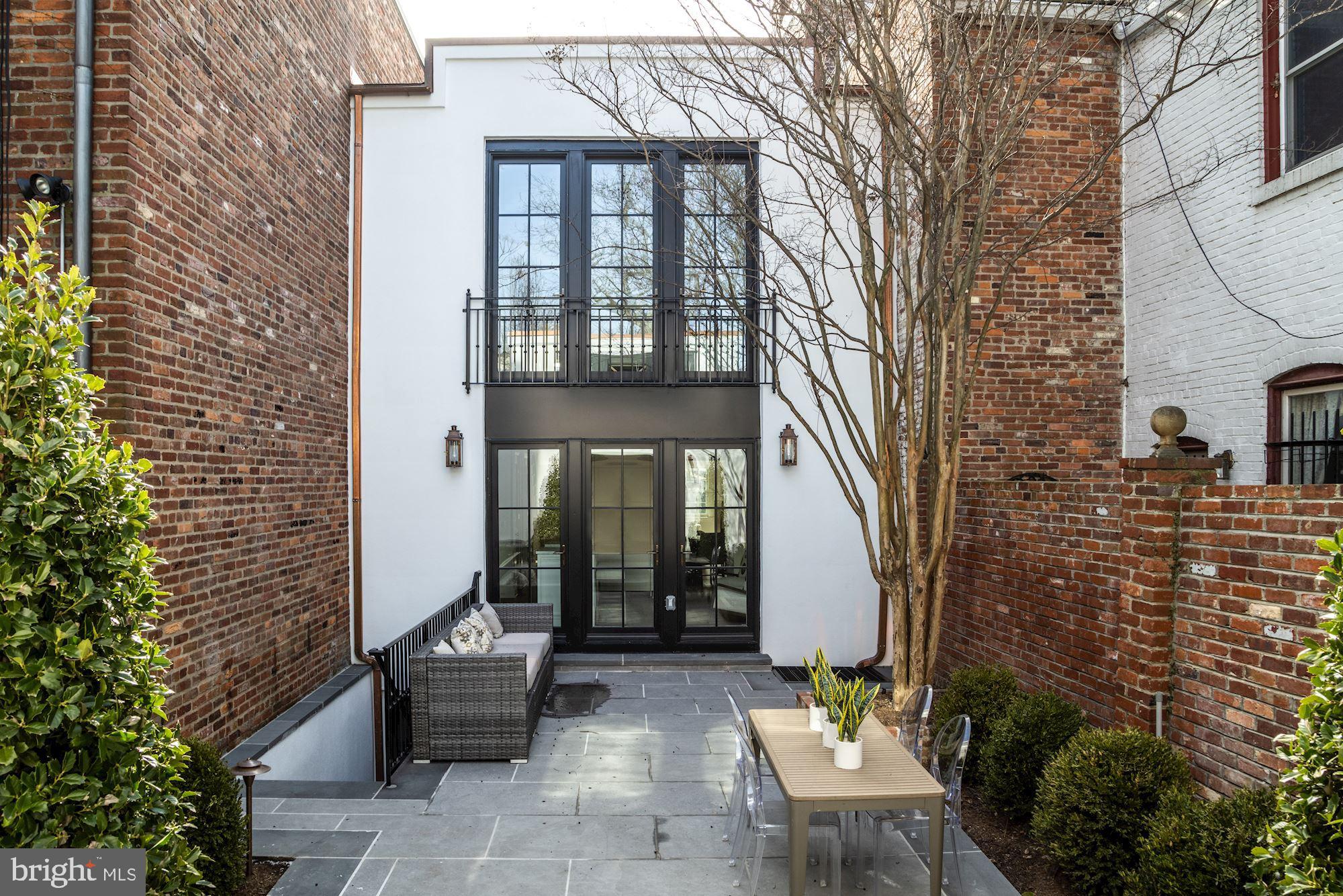GEORGETOWN - Residential