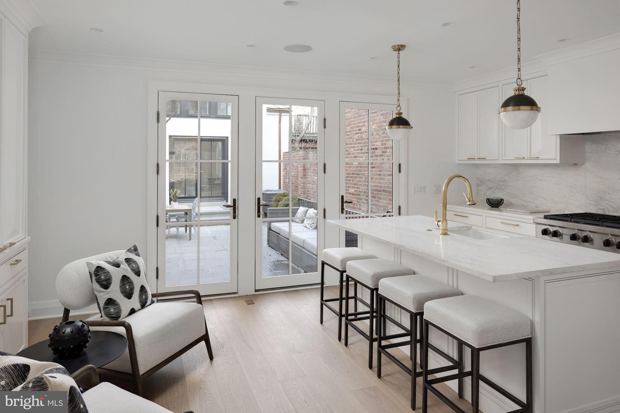 GEORGETOWN - Residential