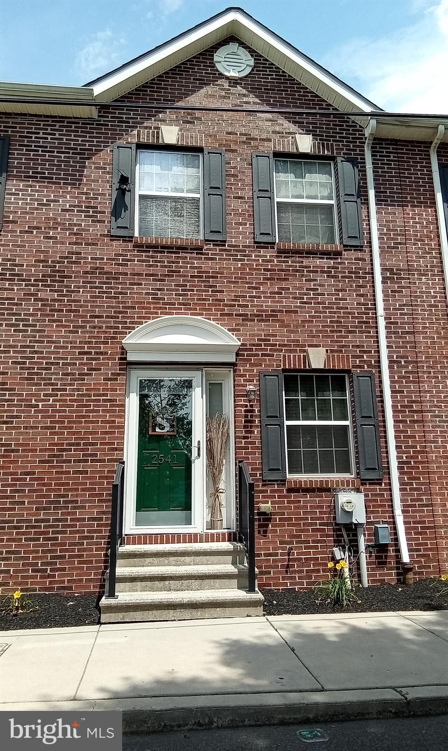 PORT RICHMOND - Residential