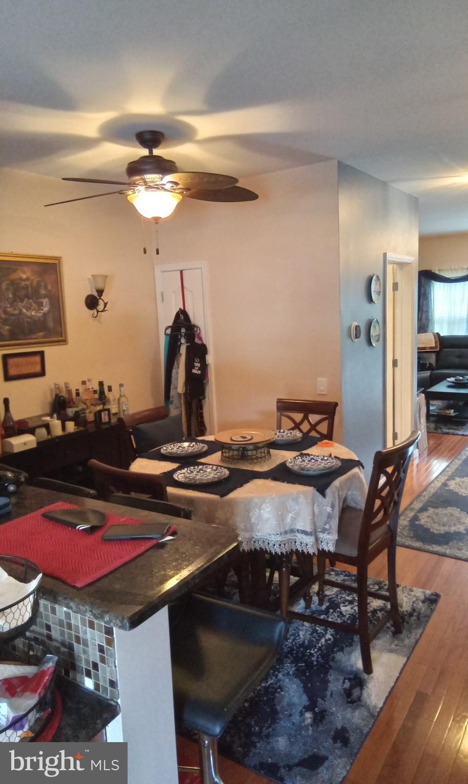 PORT RICHMOND - Residential