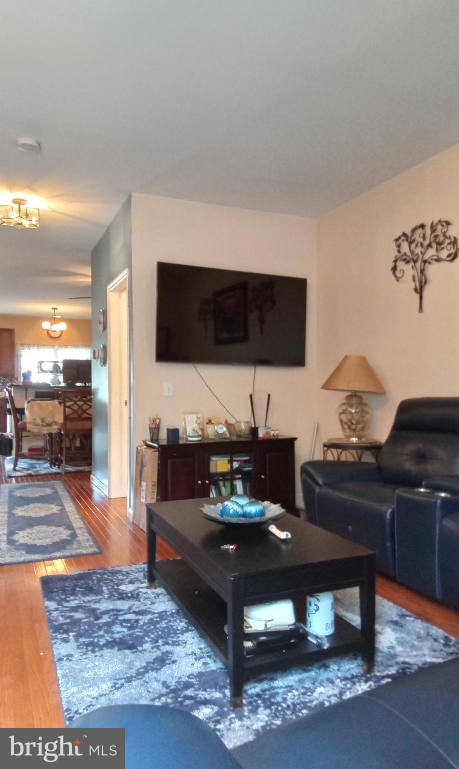 PORT RICHMOND - Residential