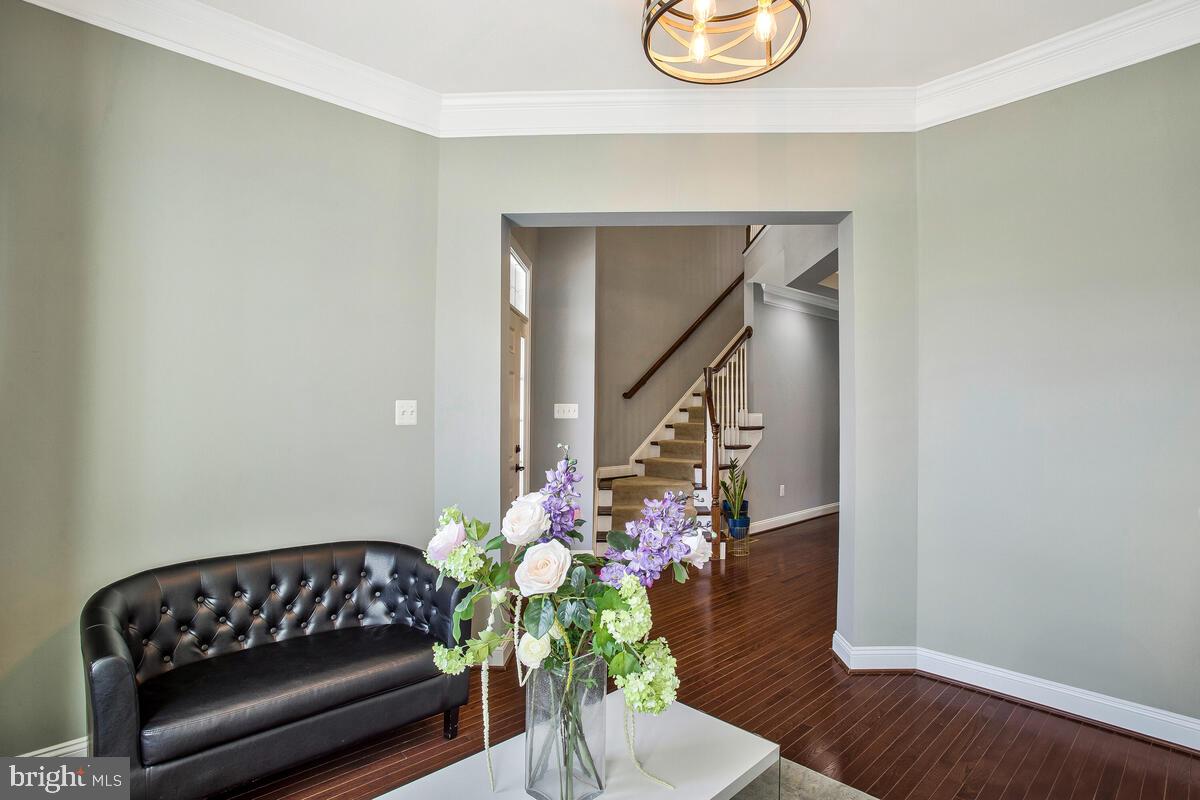 CHAPEL GLEN - Residential