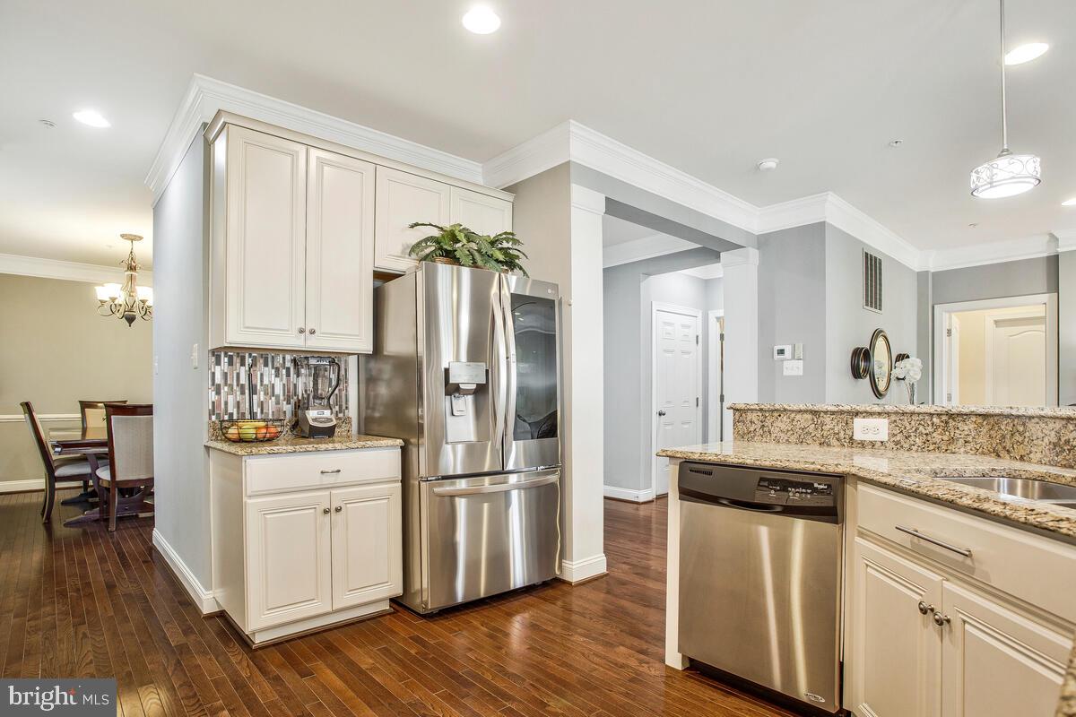 CHAPEL GLEN - Residential