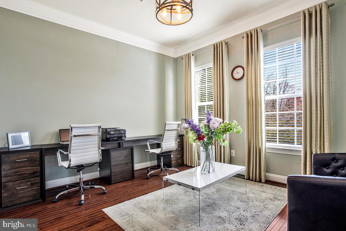 CHAPEL GLEN - Residential