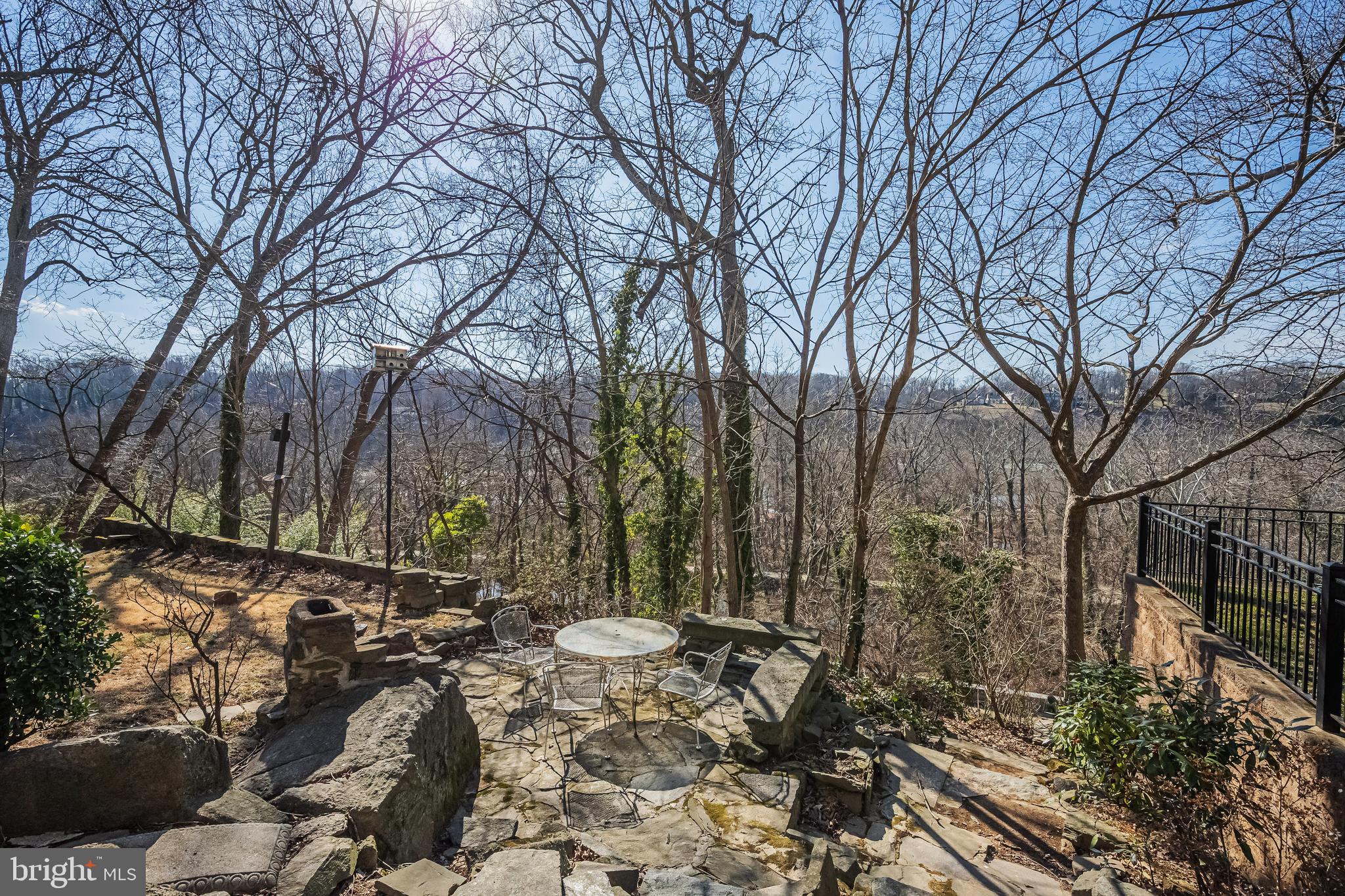 BROOKMONT - Residential