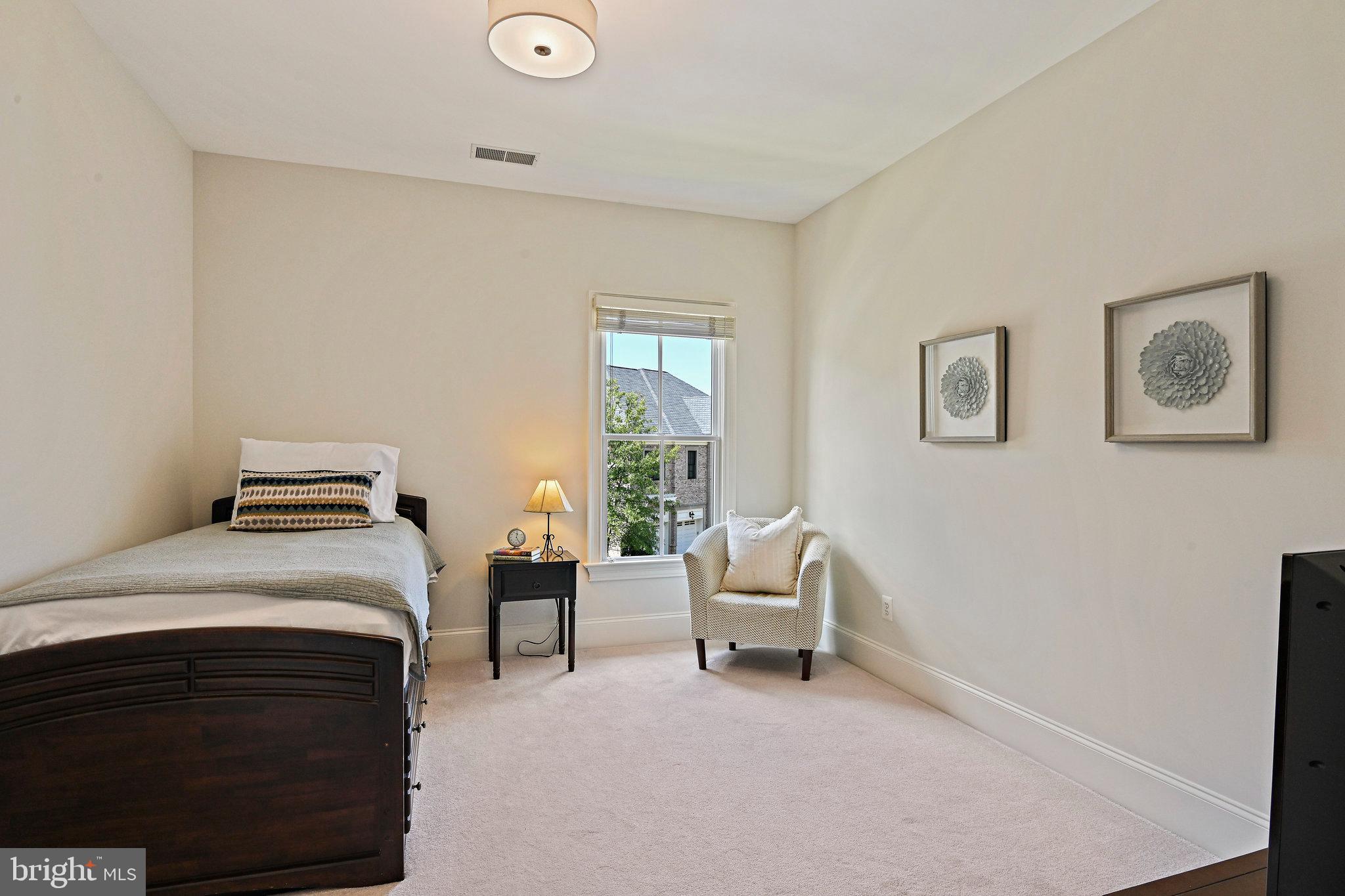 TYSONS CHASE - Residential