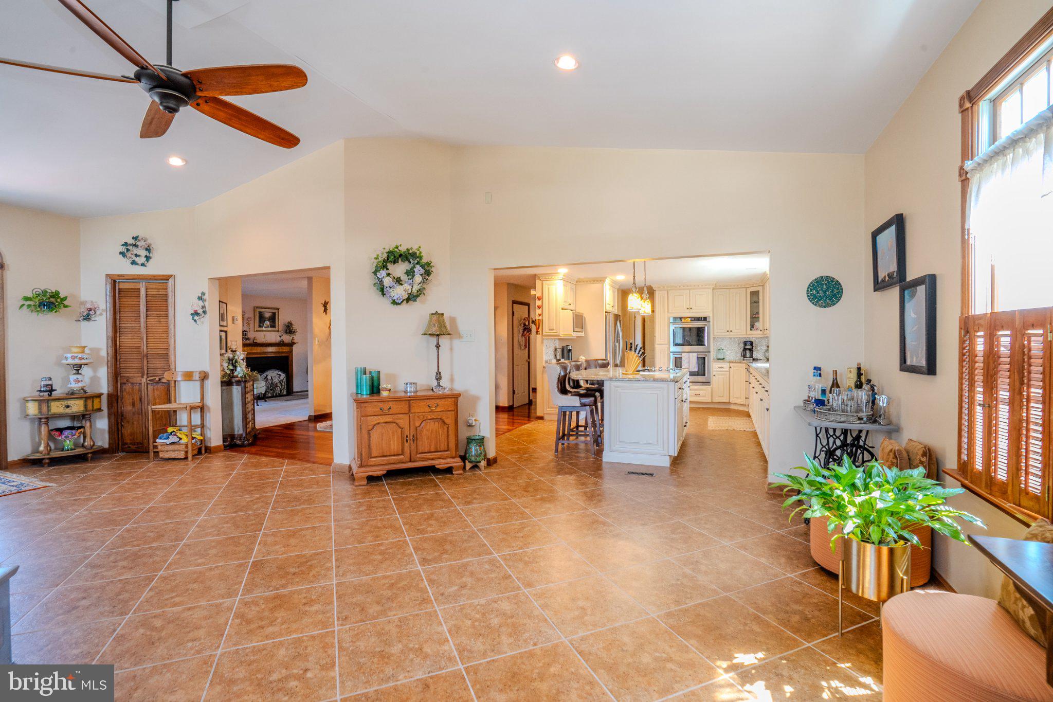 HIGHLAND PINES - Residential