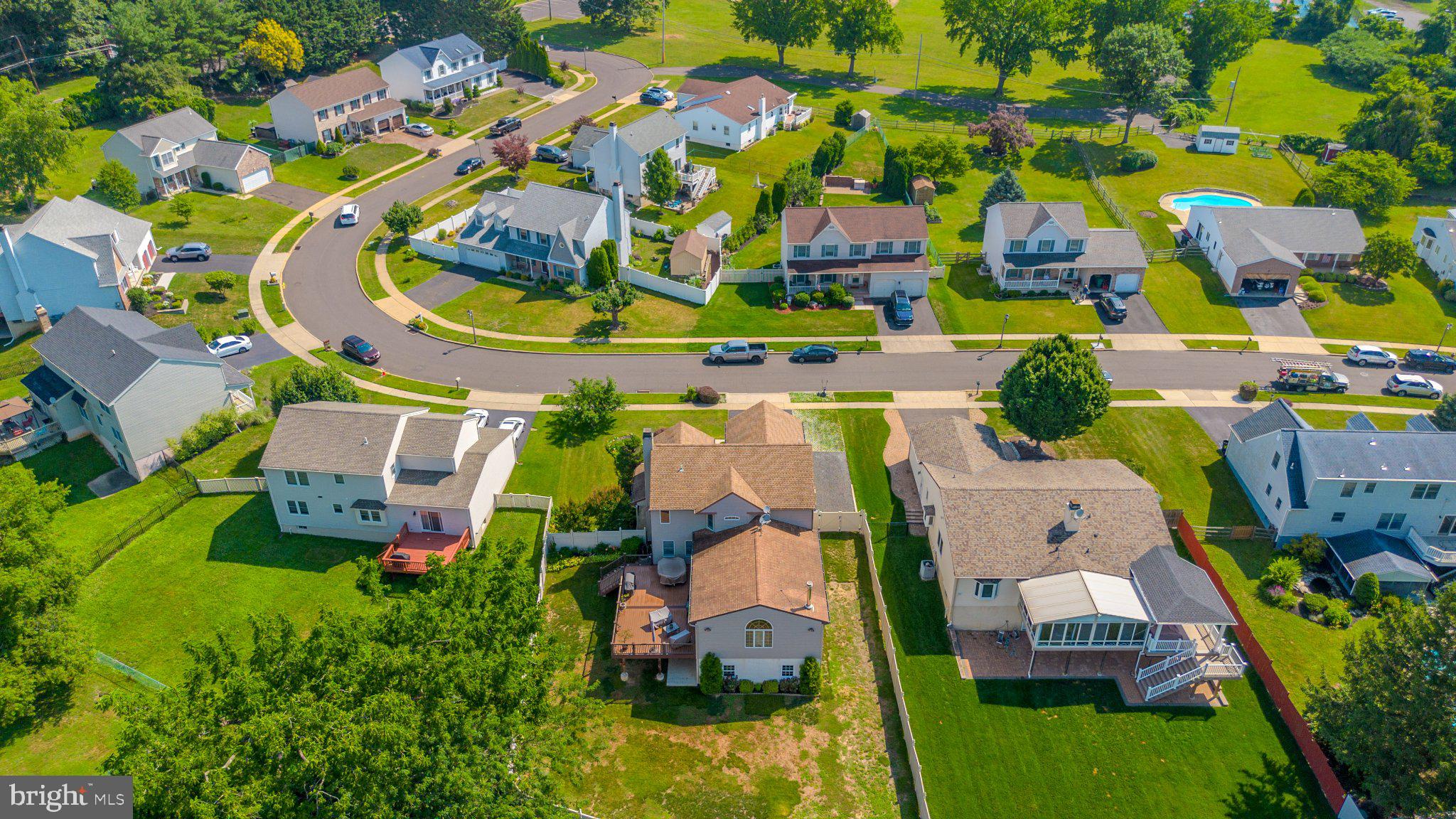 HIGHLAND PINES - Residential