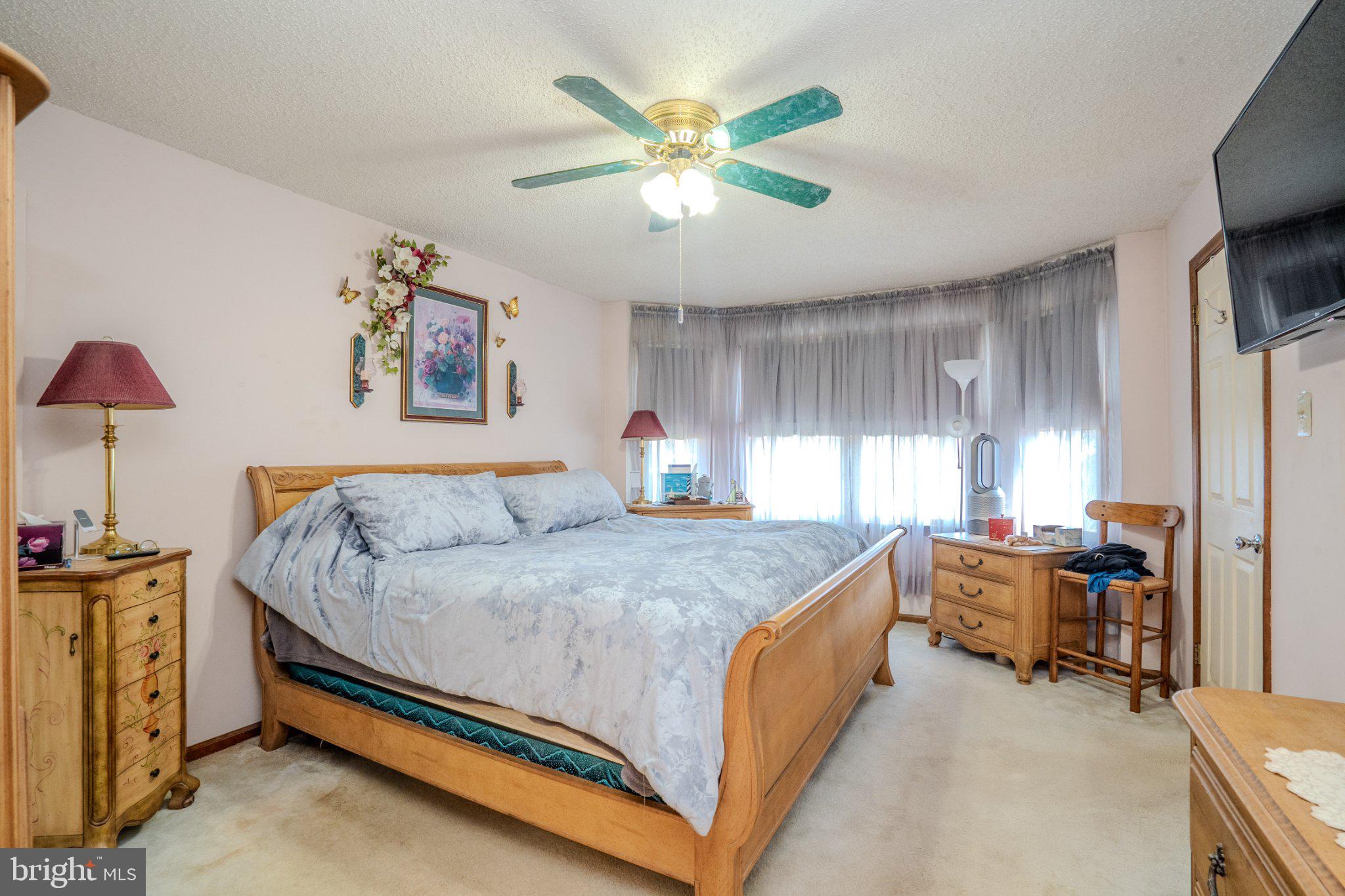HIGHLAND PINES - Residential
