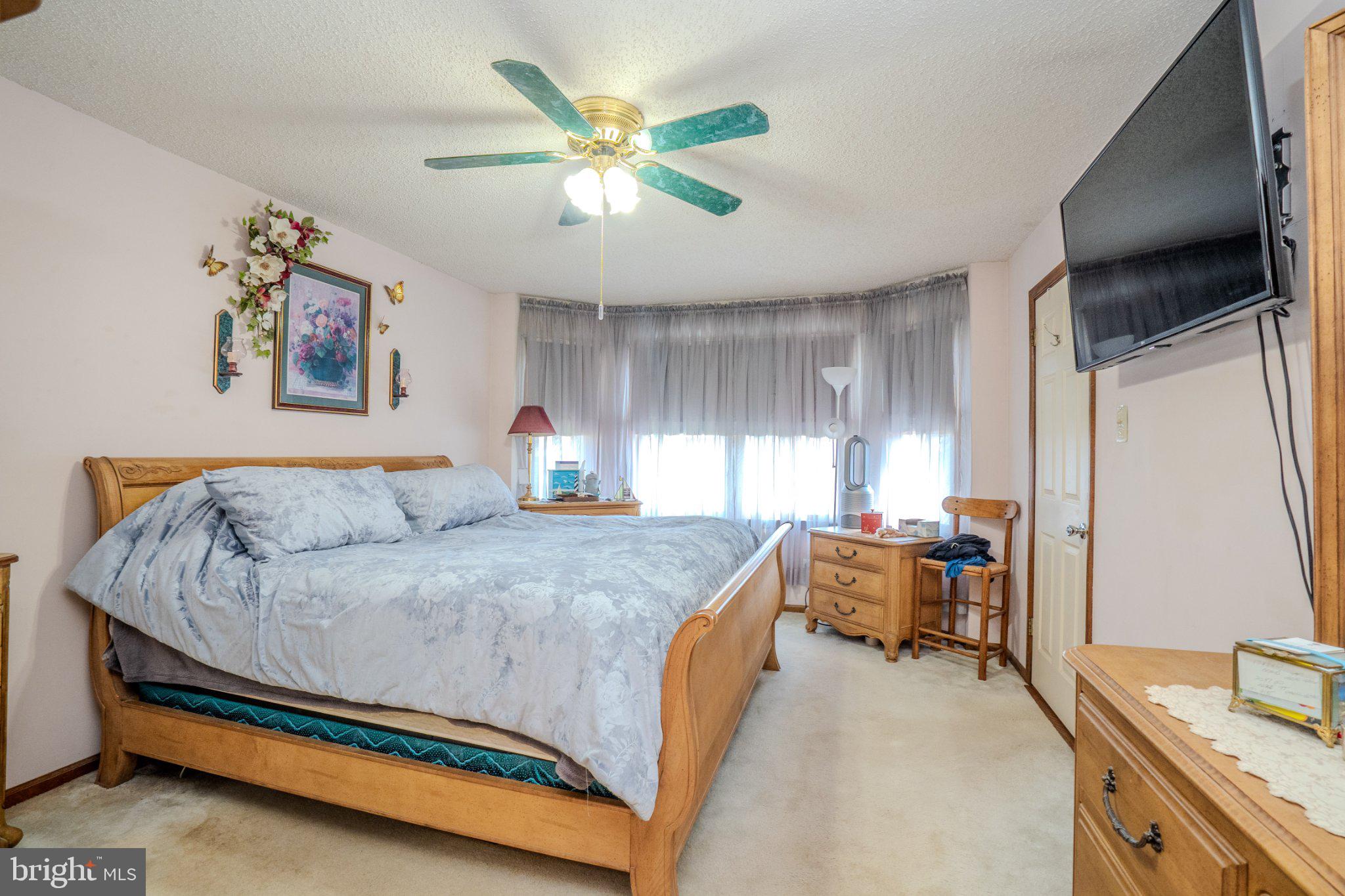 HIGHLAND PINES - Residential