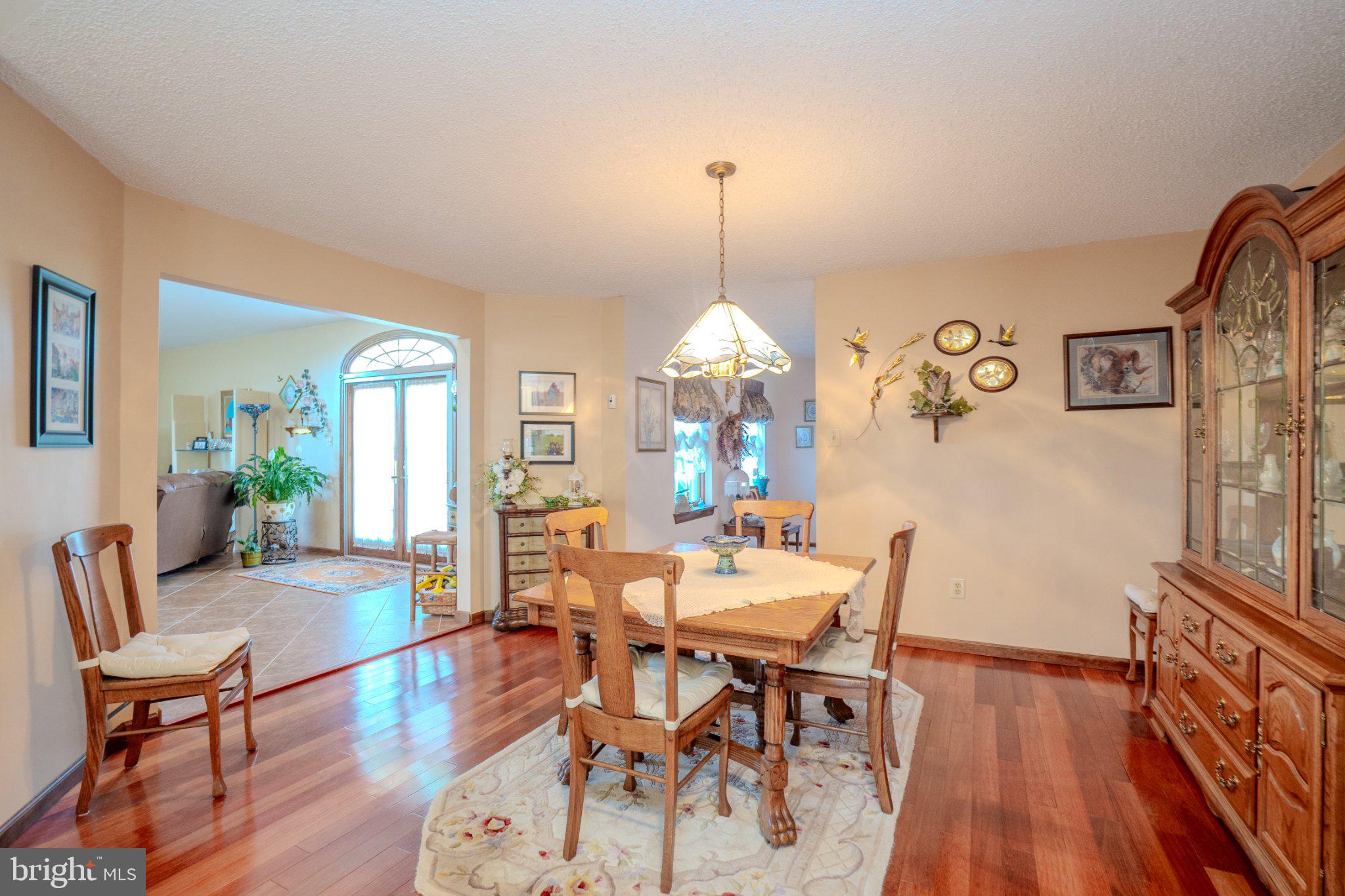 HIGHLAND PINES - Residential