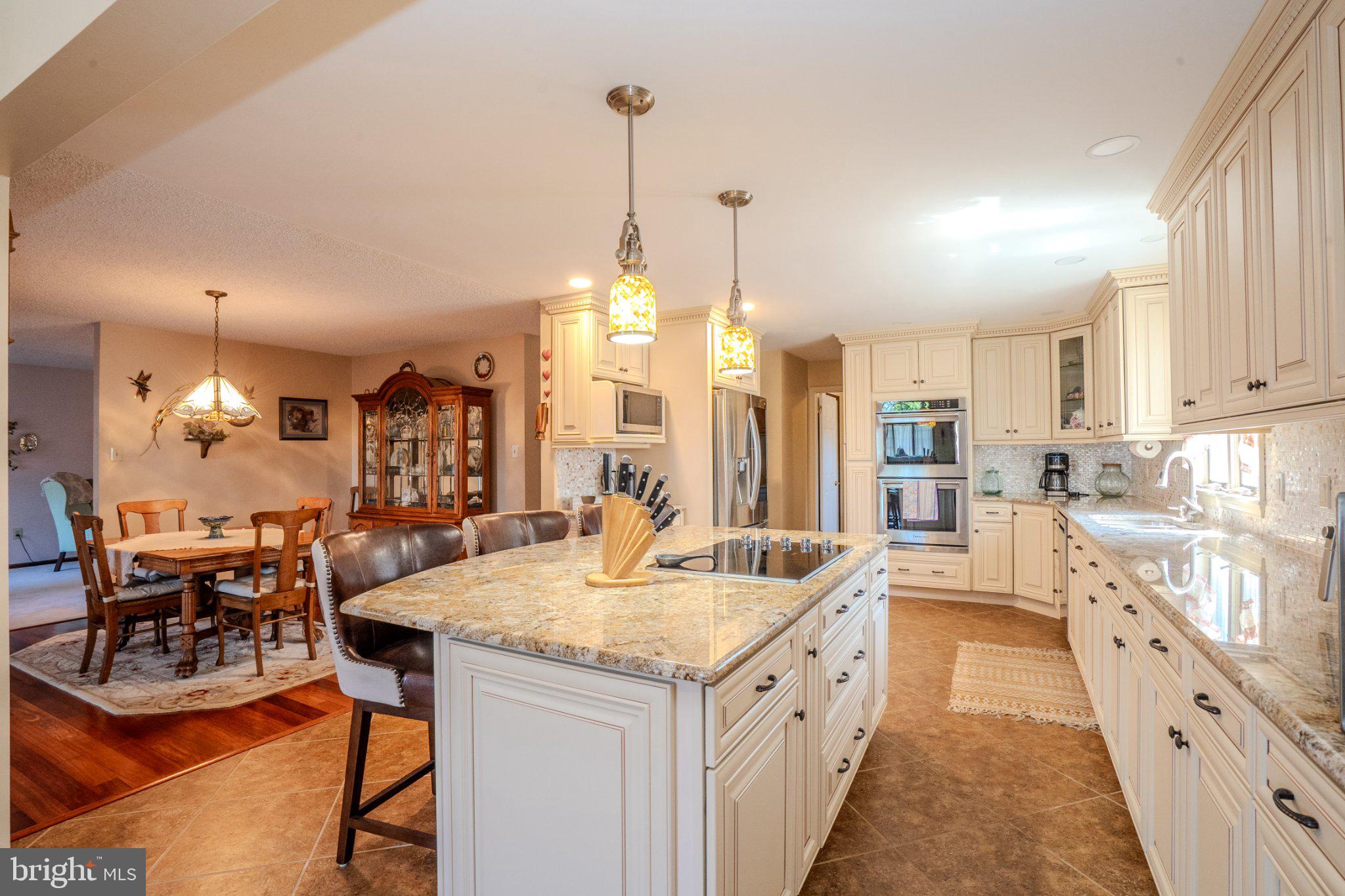 HIGHLAND PINES - Residential