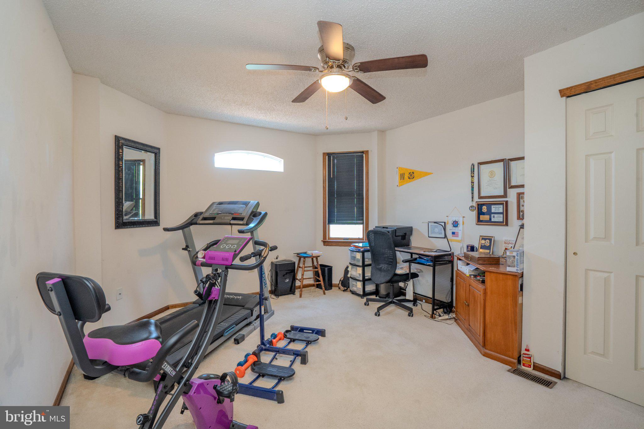 HIGHLAND PINES - Residential
