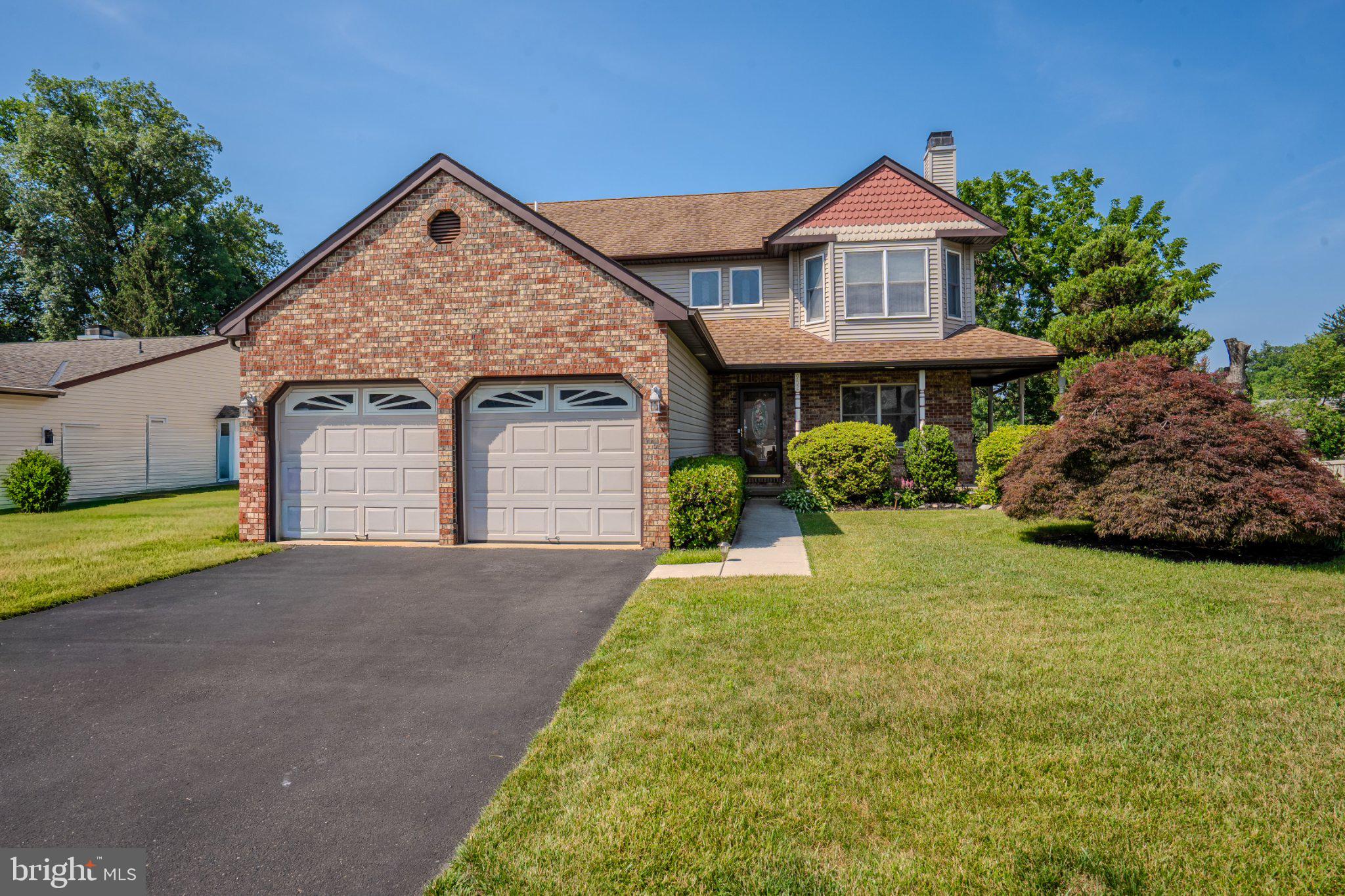 HIGHLAND PINES - Residential