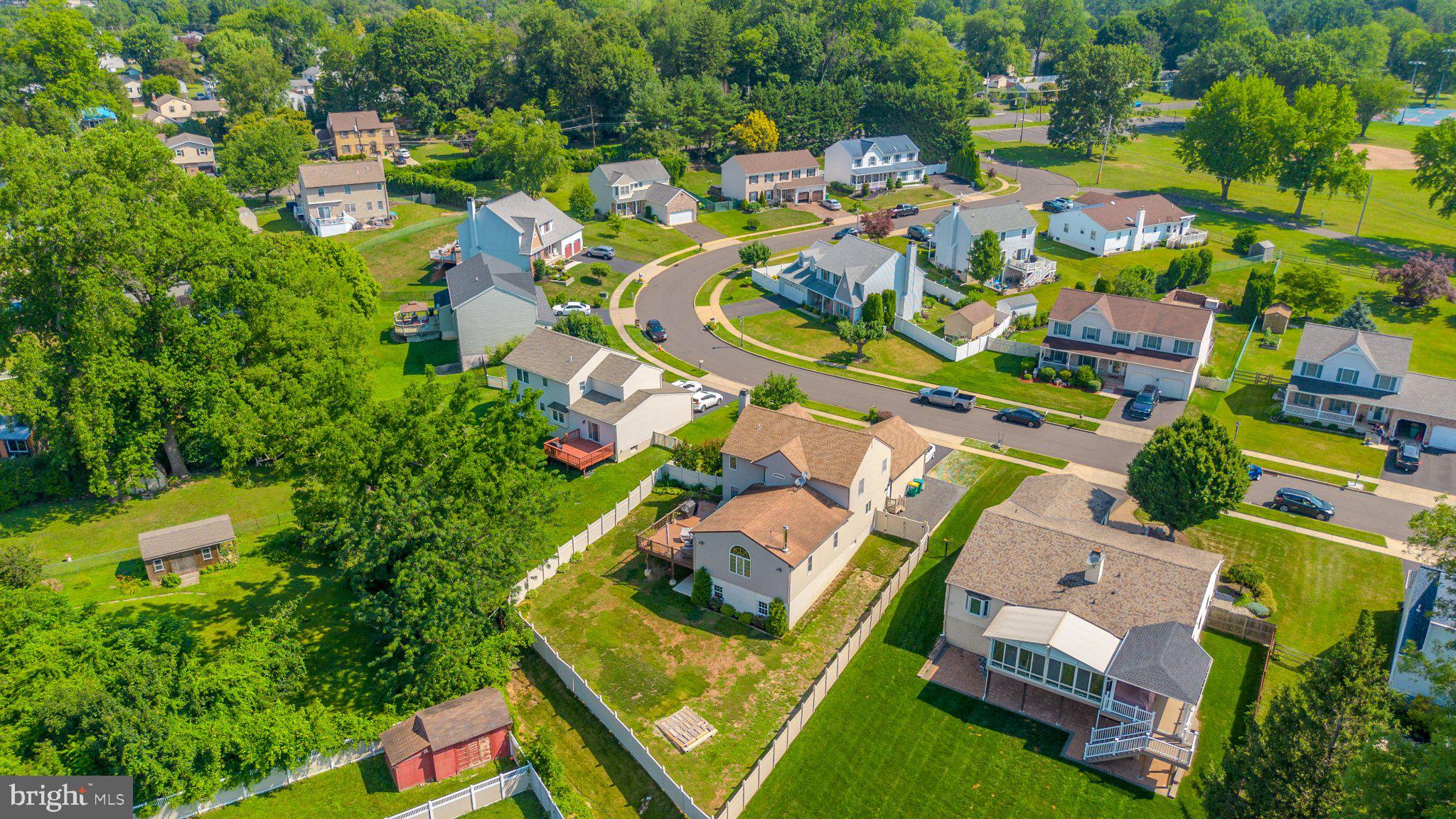 HIGHLAND PINES - Residential