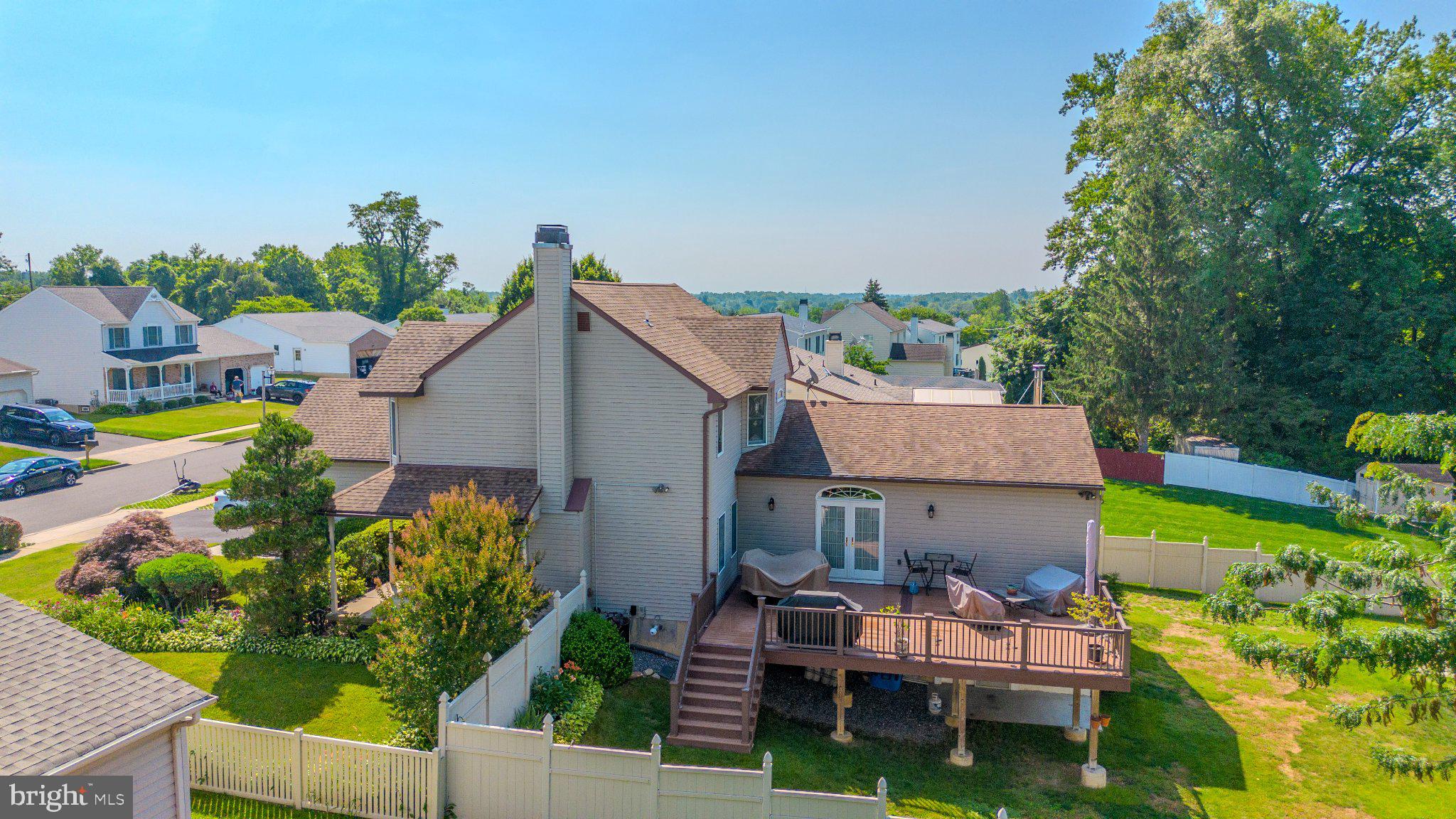 HIGHLAND PINES - Residential