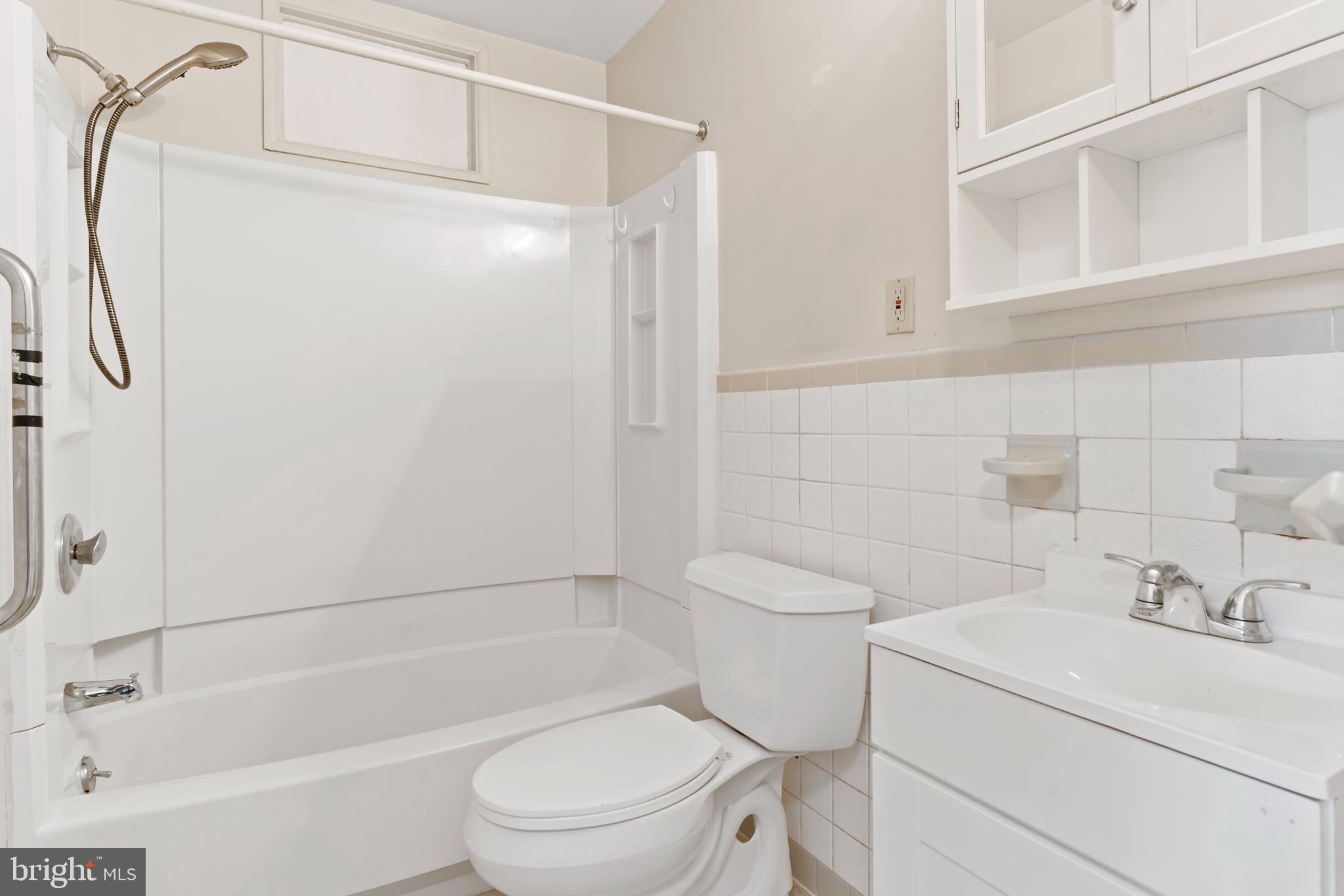 EAST PENNSBORO - Residential