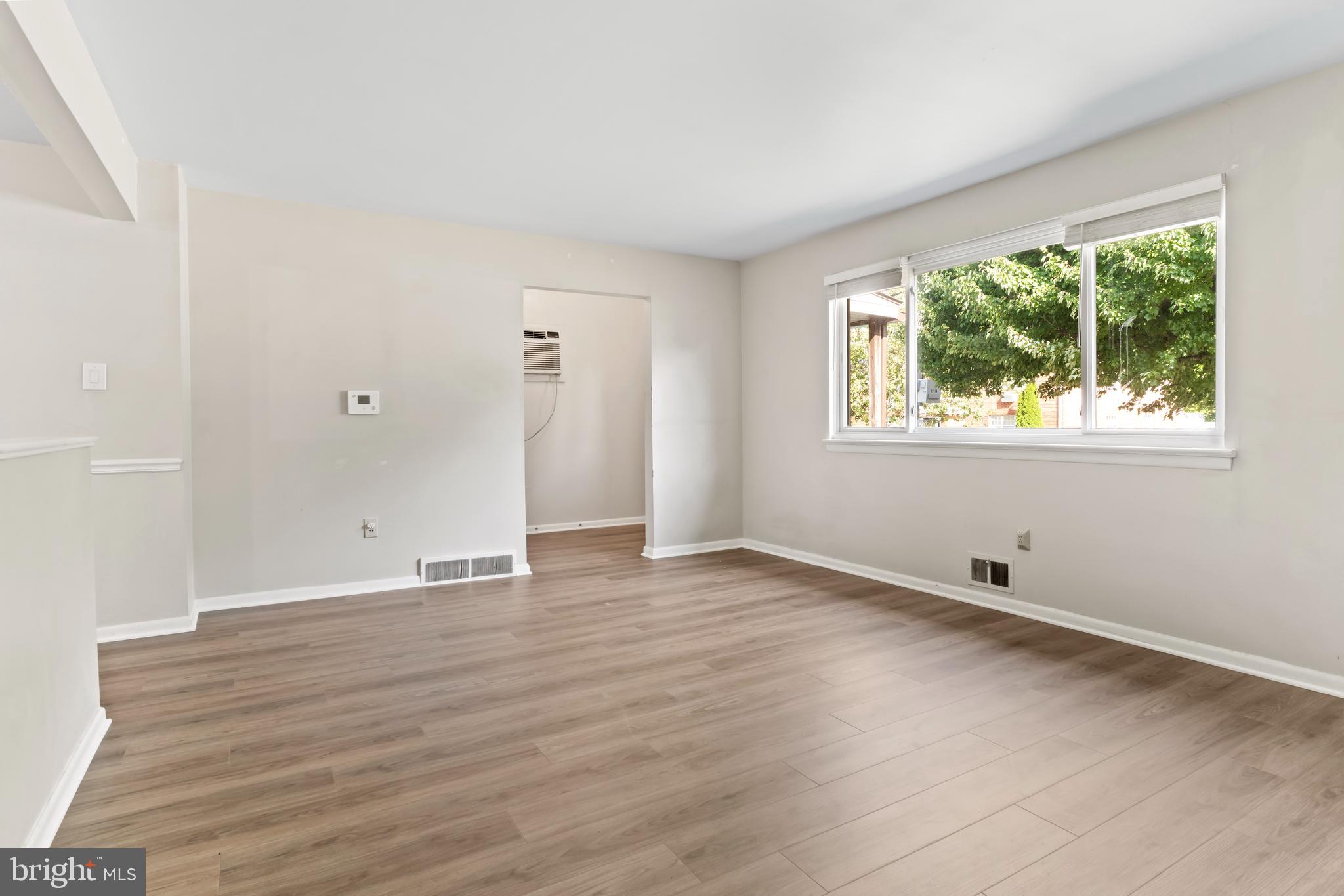 EAST PENNSBORO - Residential