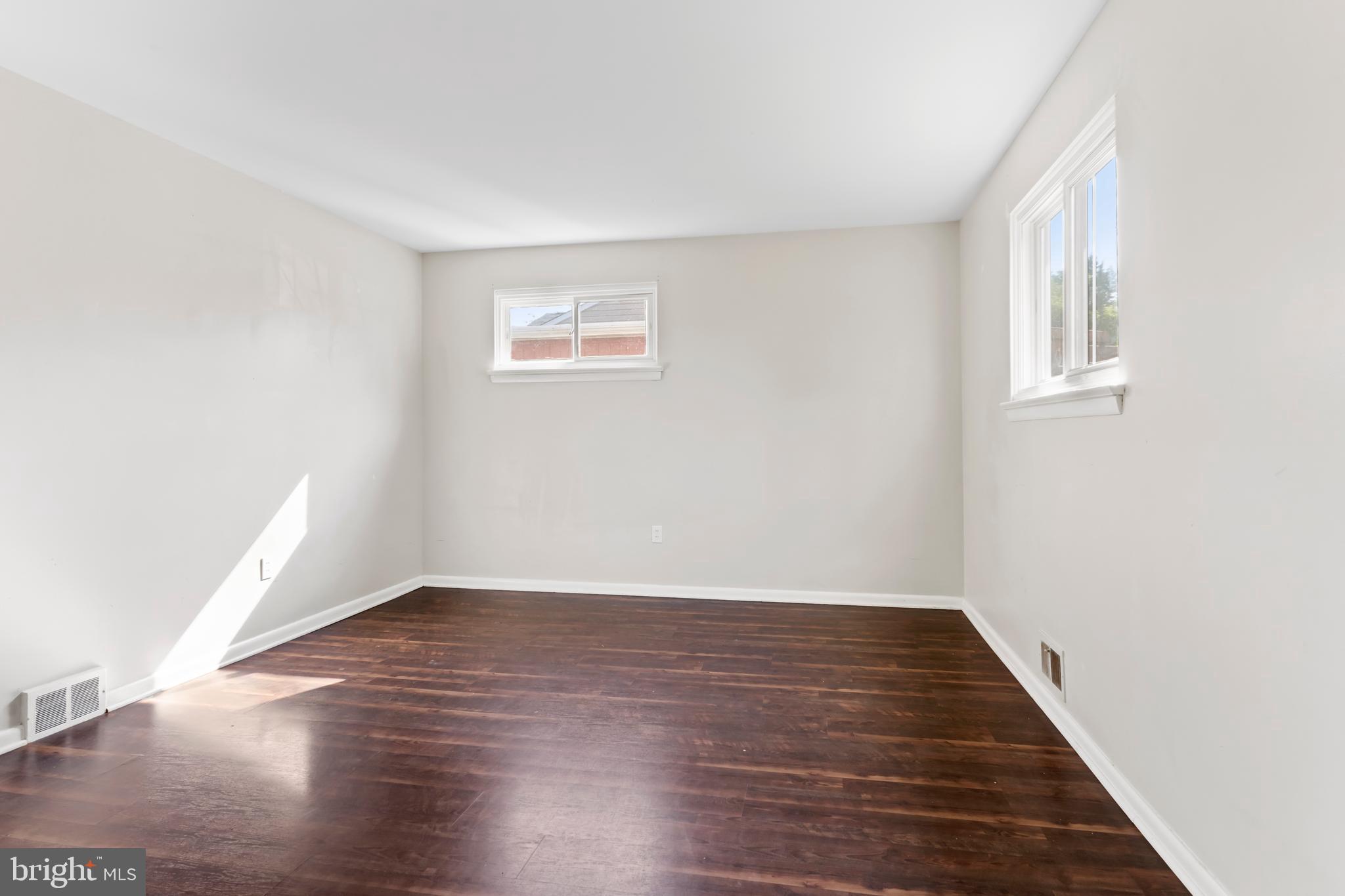 EAST PENNSBORO - Residential