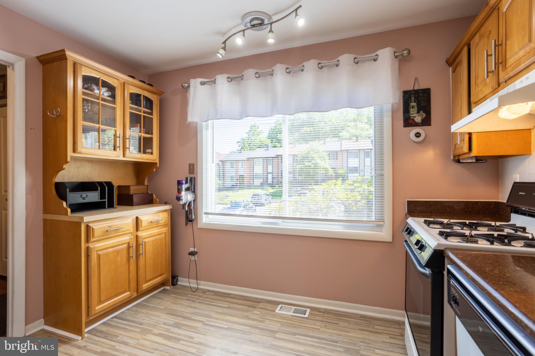 DONCASTER VILLAGE - Residential