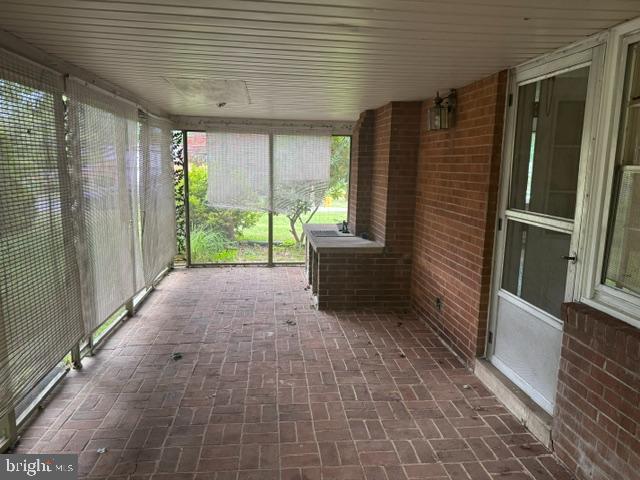 CEDAR CLIFF MANOR - Residential