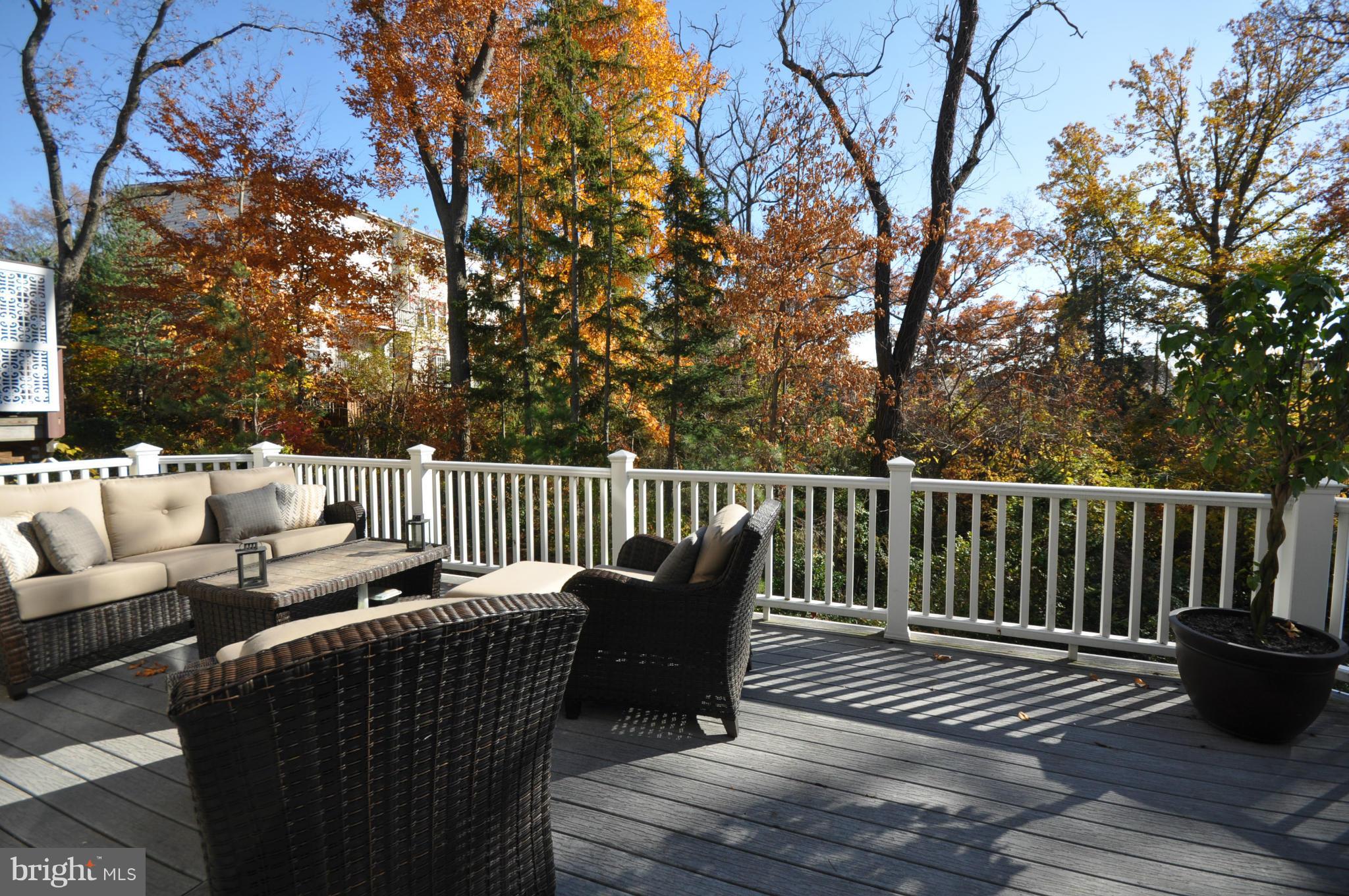 BARNES - Residential
