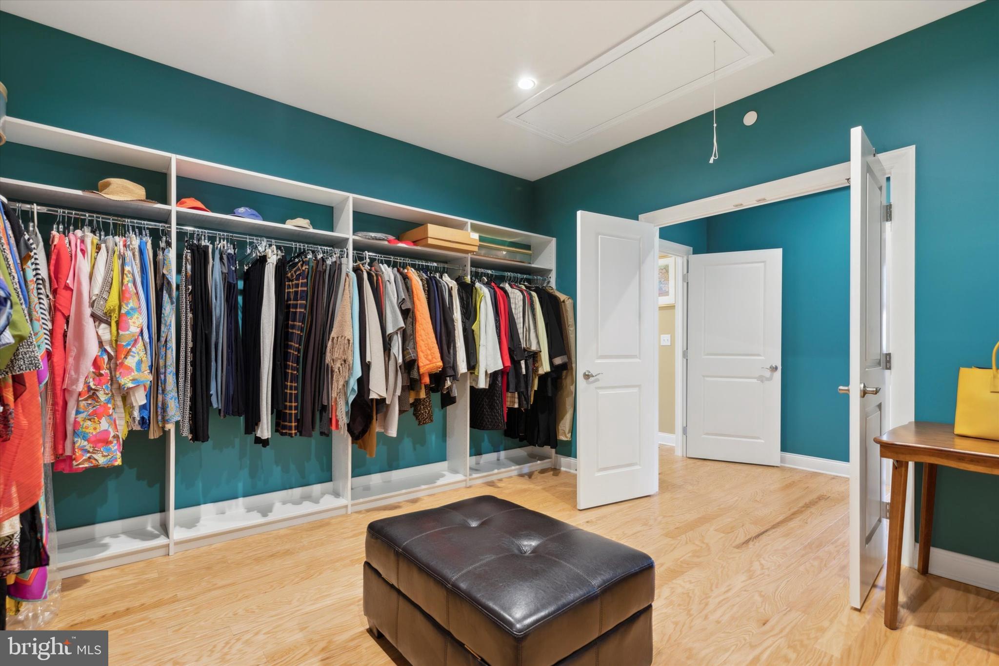 IRONSTONE AT BLUE BELL - Residential