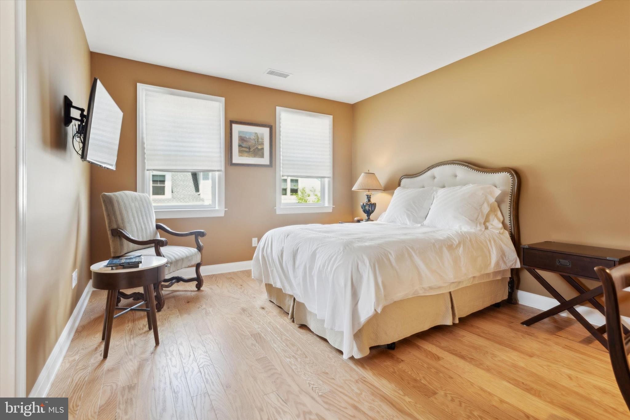 IRONSTONE AT BLUE BELL - Residential