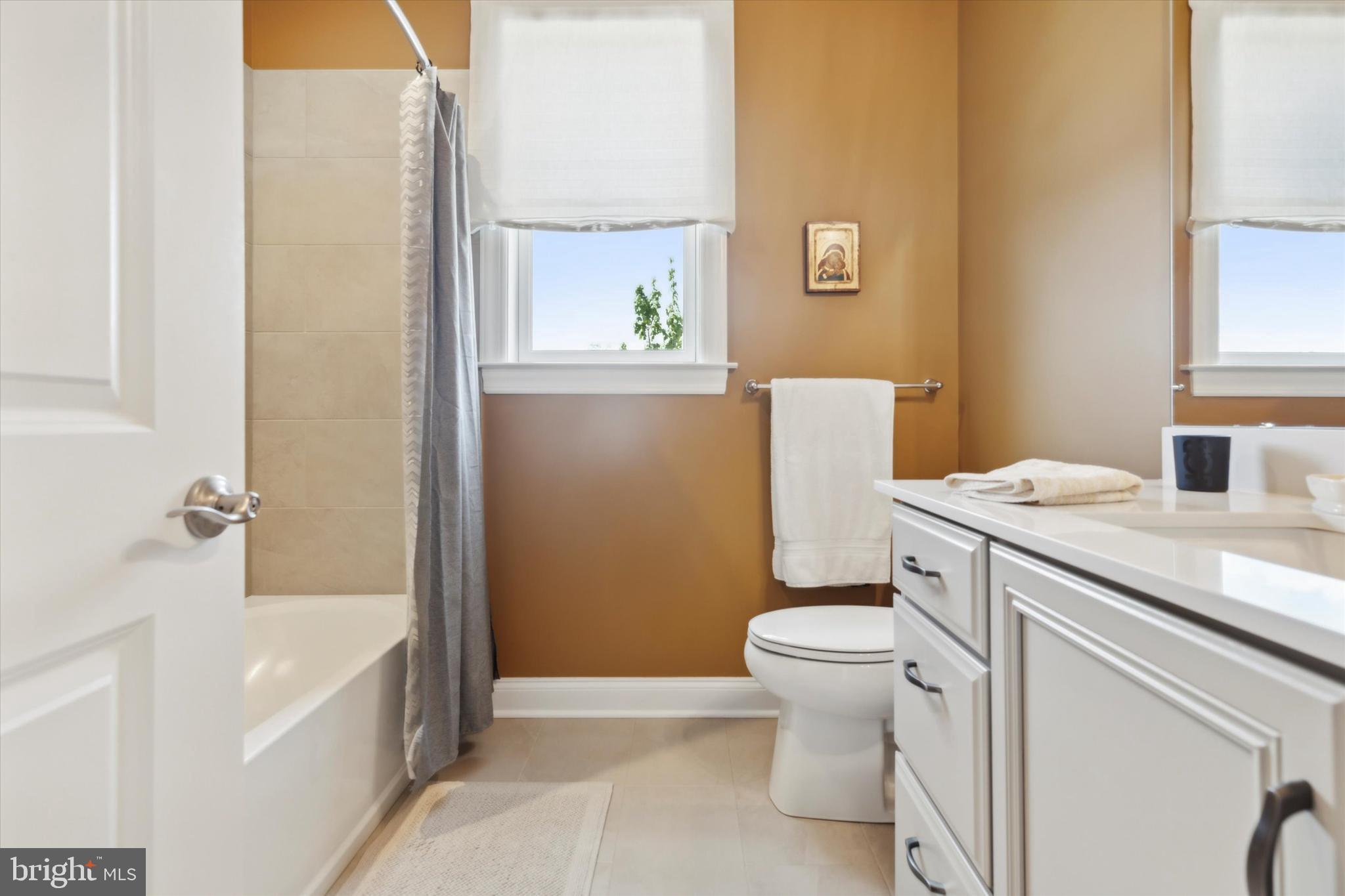 IRONSTONE AT BLUE BELL - Residential