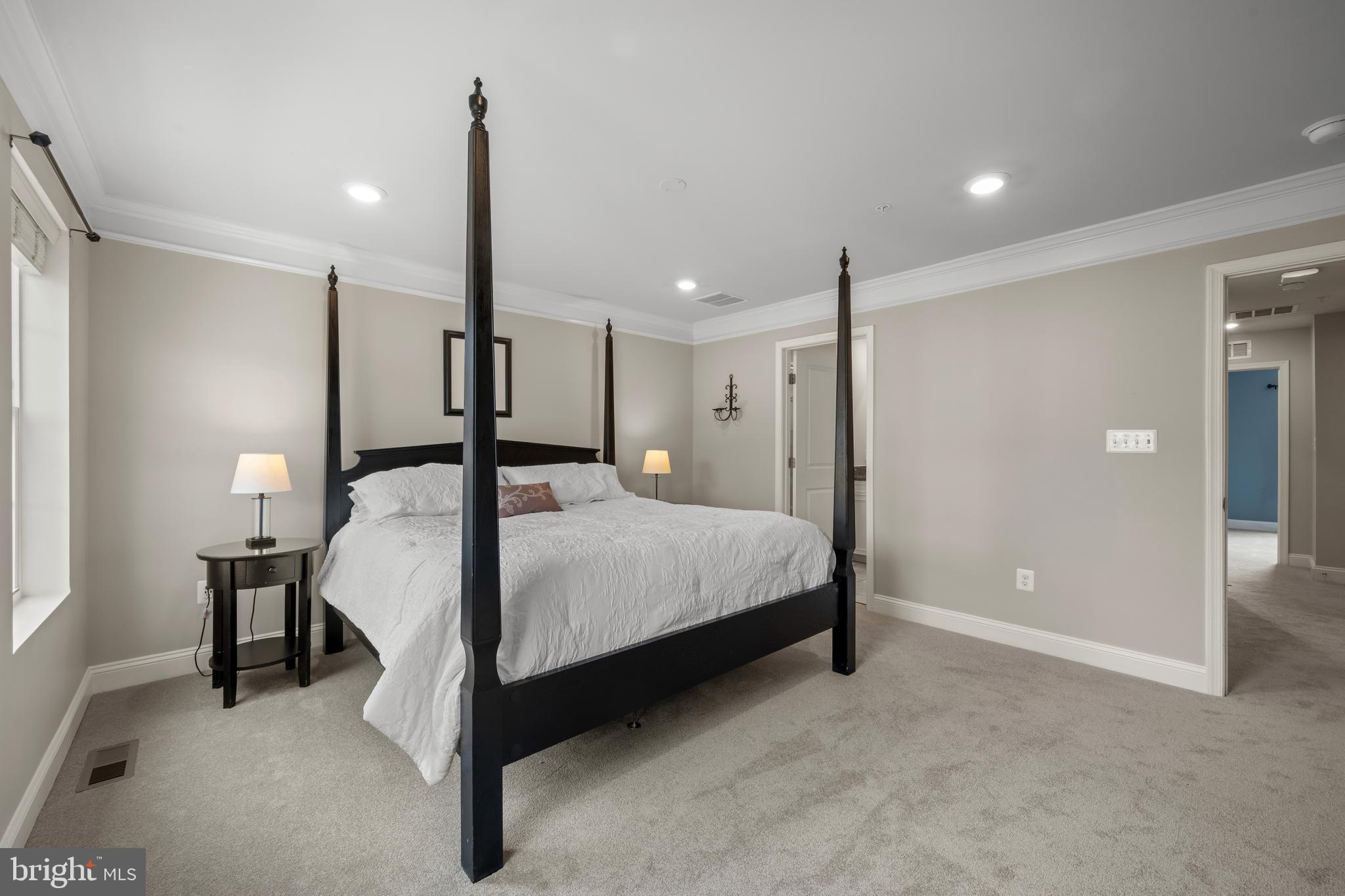 PERRY HALL - Residential