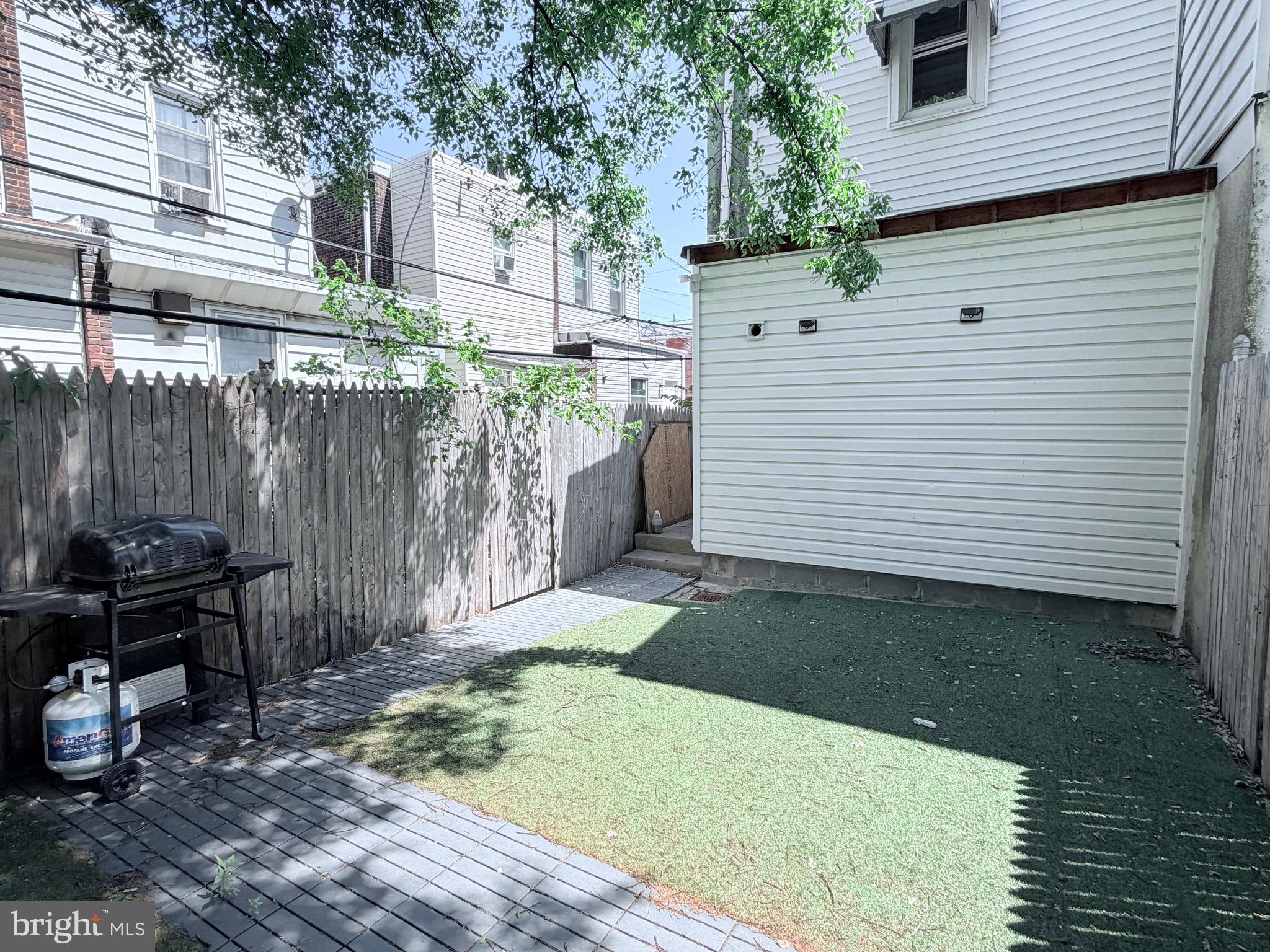 HARROWGATE - Residential