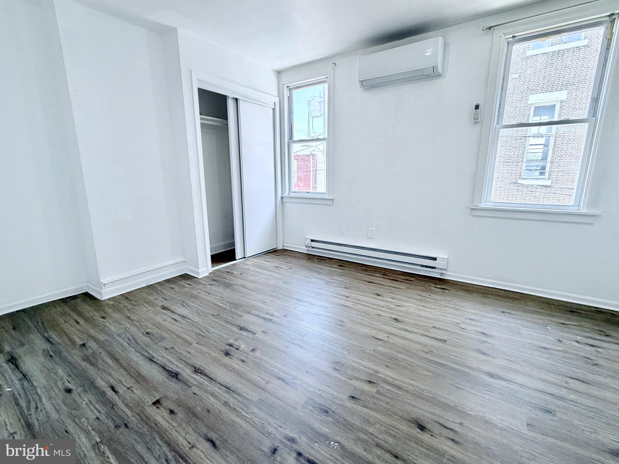 HARROWGATE - Residential