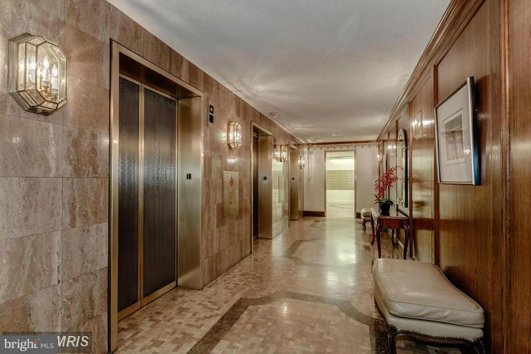 WILLOUGHBY OF CHEVY CHASE - Residential Lease