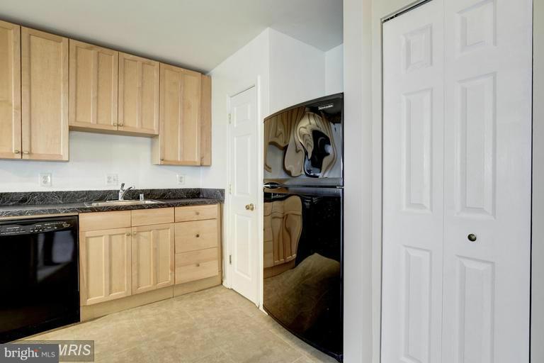 WILLOUGHBY OF CHEVY CHASE - Residential Lease