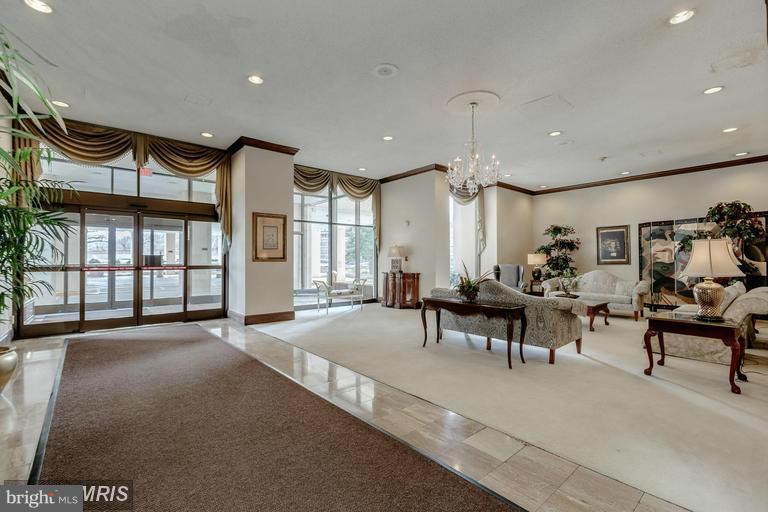 WILLOUGHBY OF CHEVY CHASE - Residential Lease