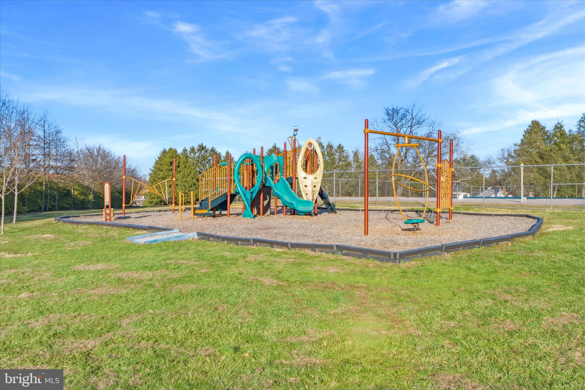 GLADE TOWN - Residential