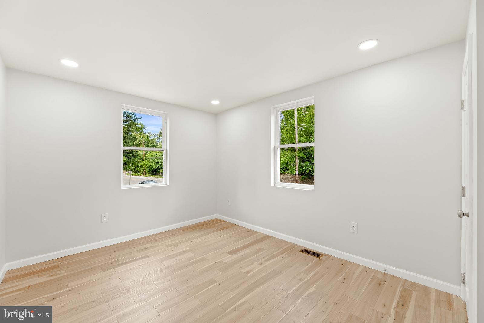 JUNIATA - Residential